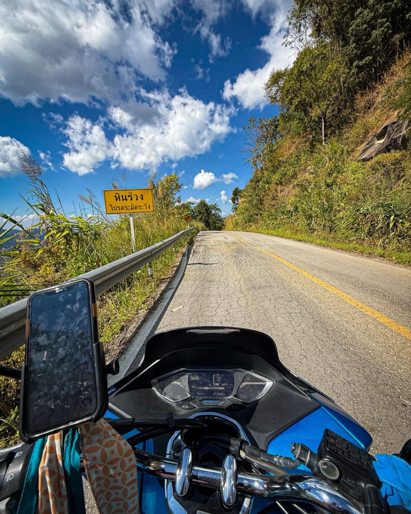#roadtrip #motorbike #northernthailand #mountains