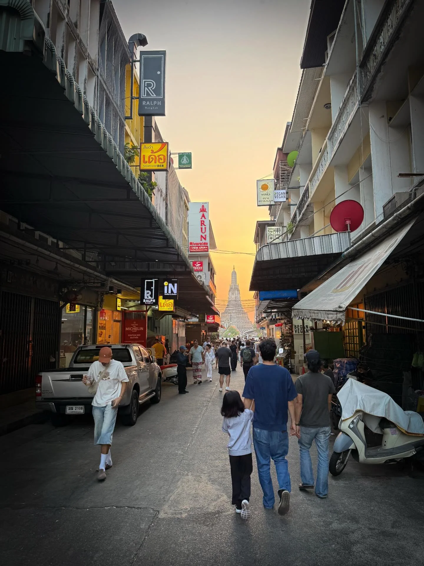 #thailand #watarun #bangkok