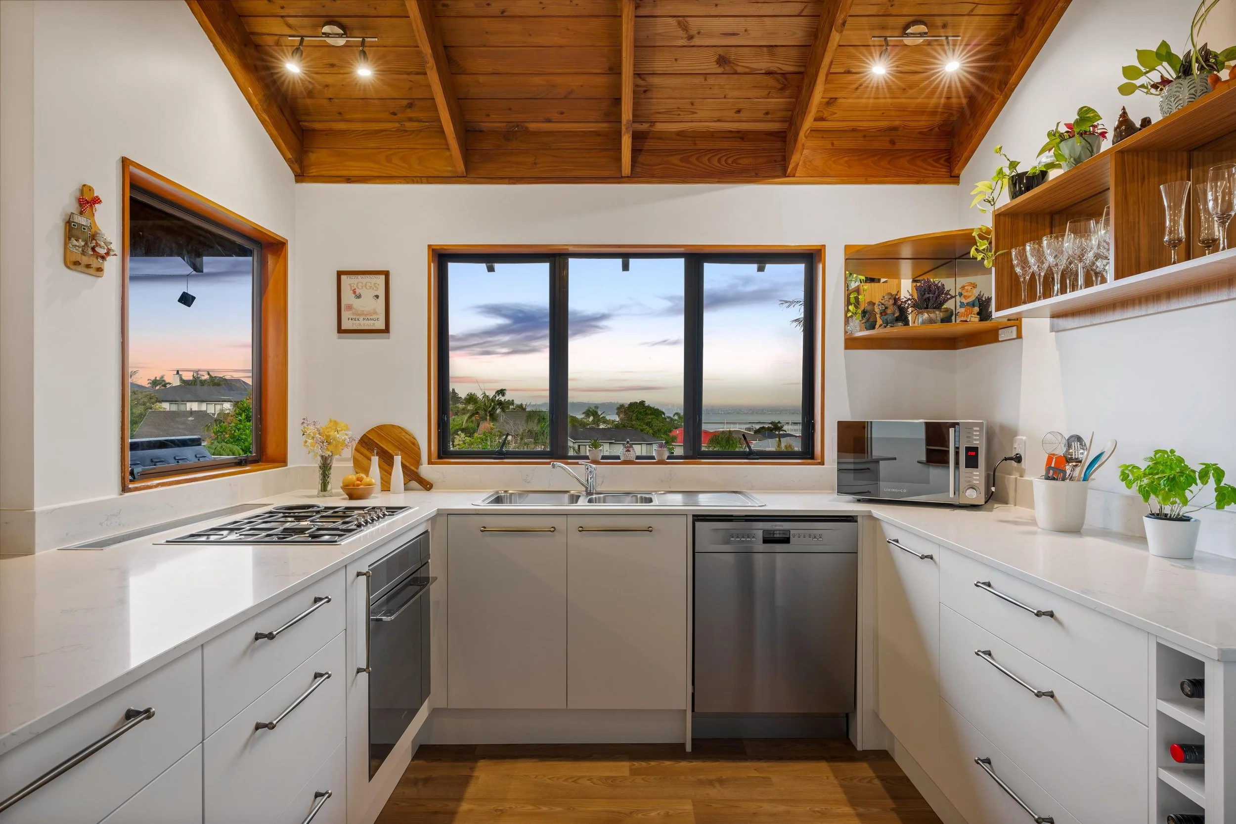 144 Wiseley Road 12.jpg