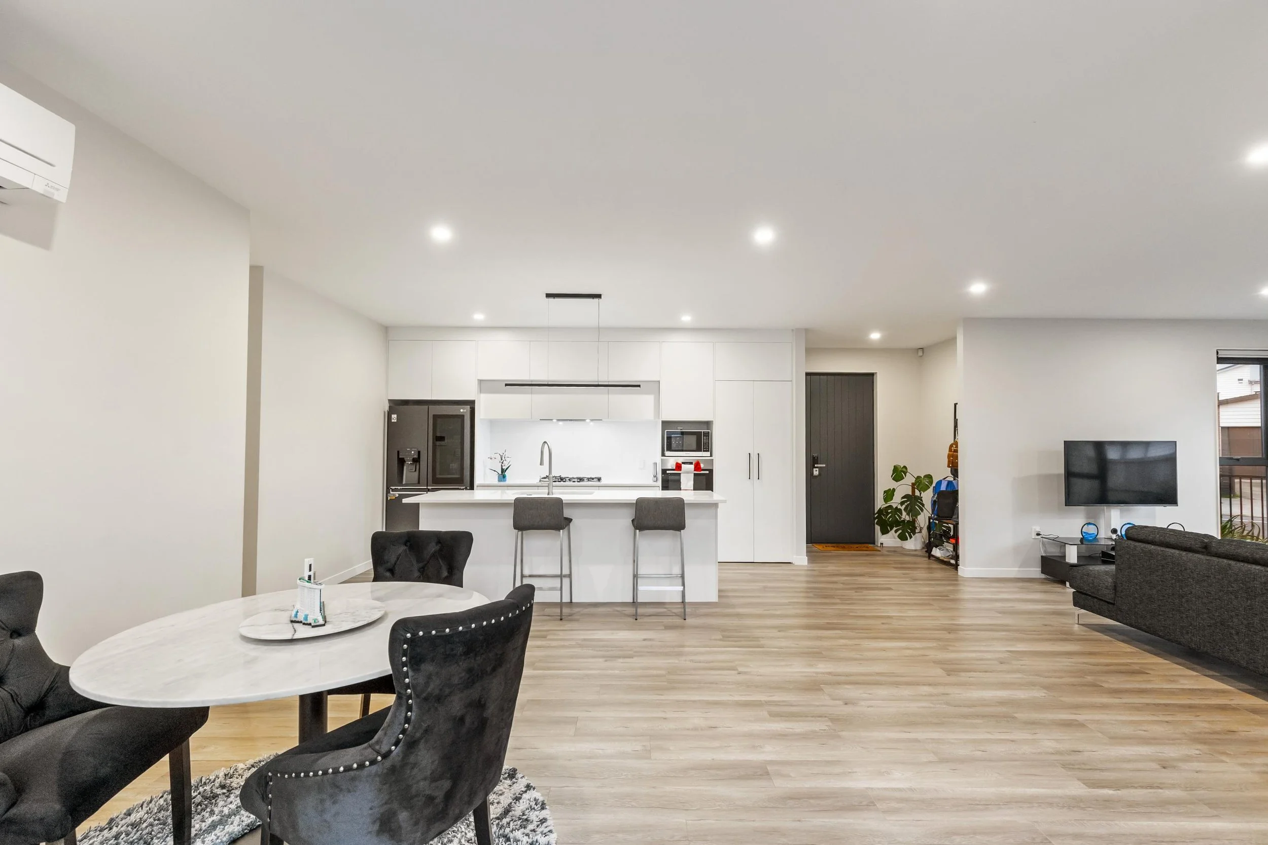 5 Konoba Avenue 2.jpg