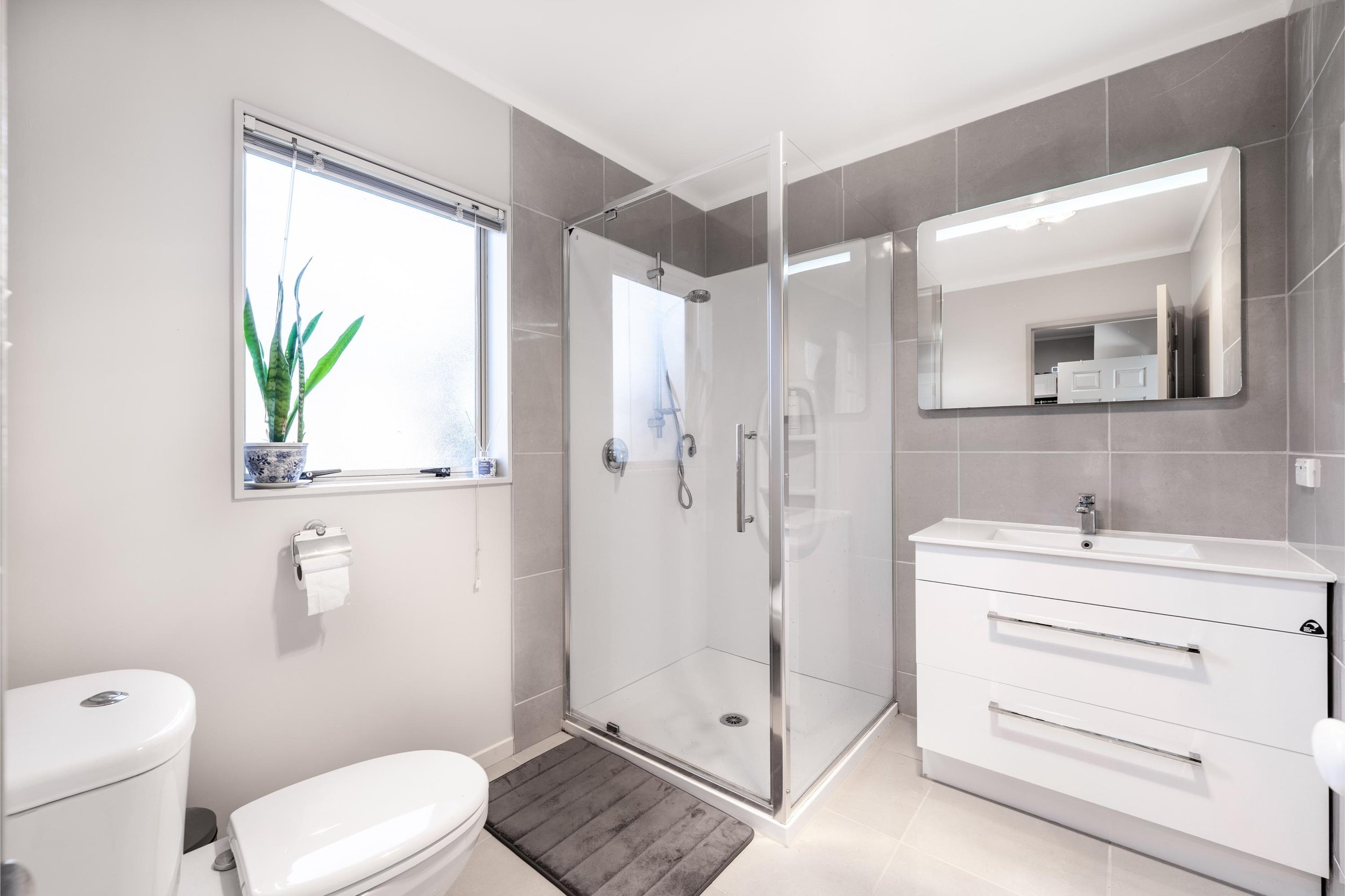 129b Parrs Cross Road 17a.jpg