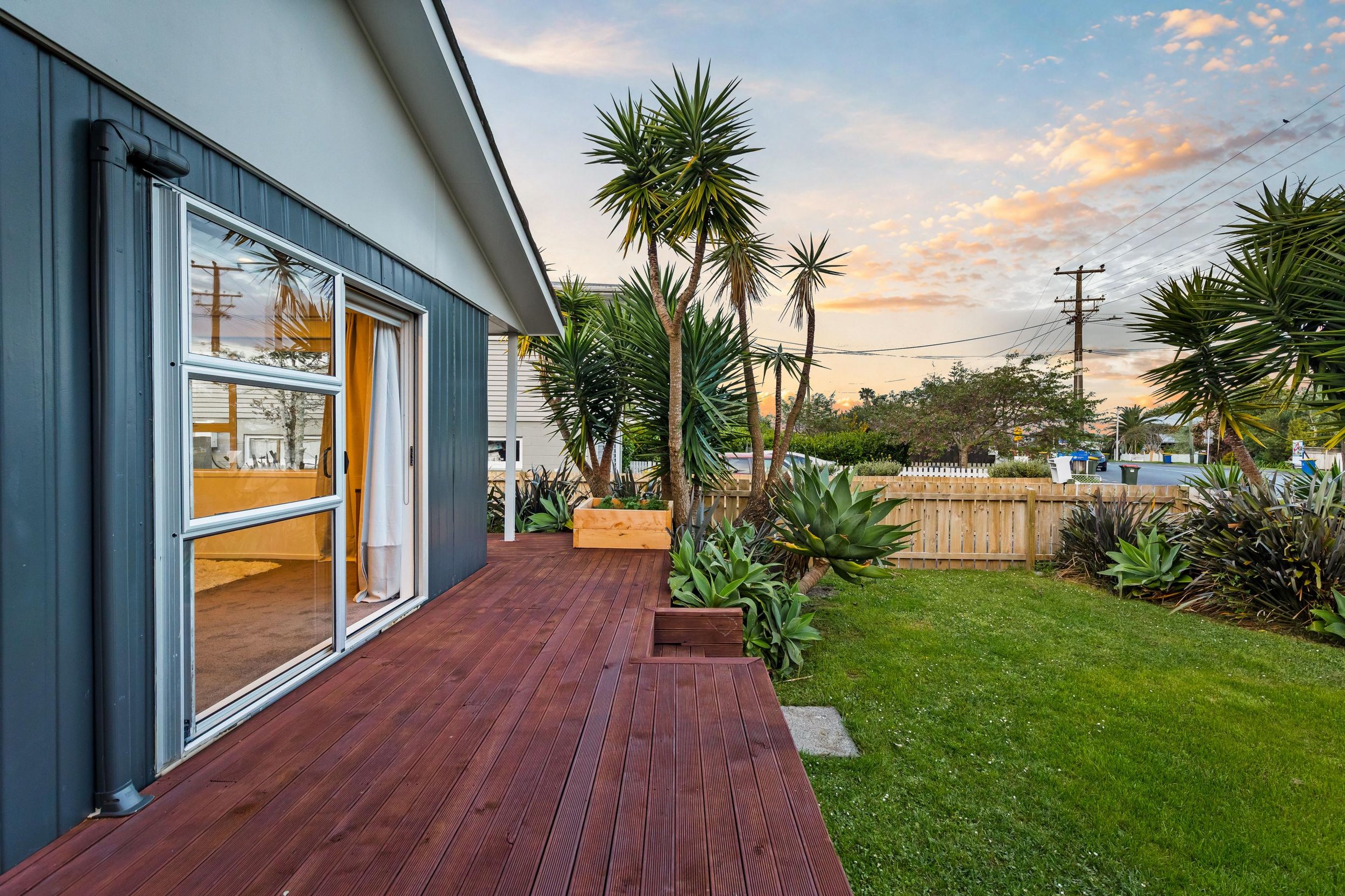 1-322 Royal Road 9.jpg