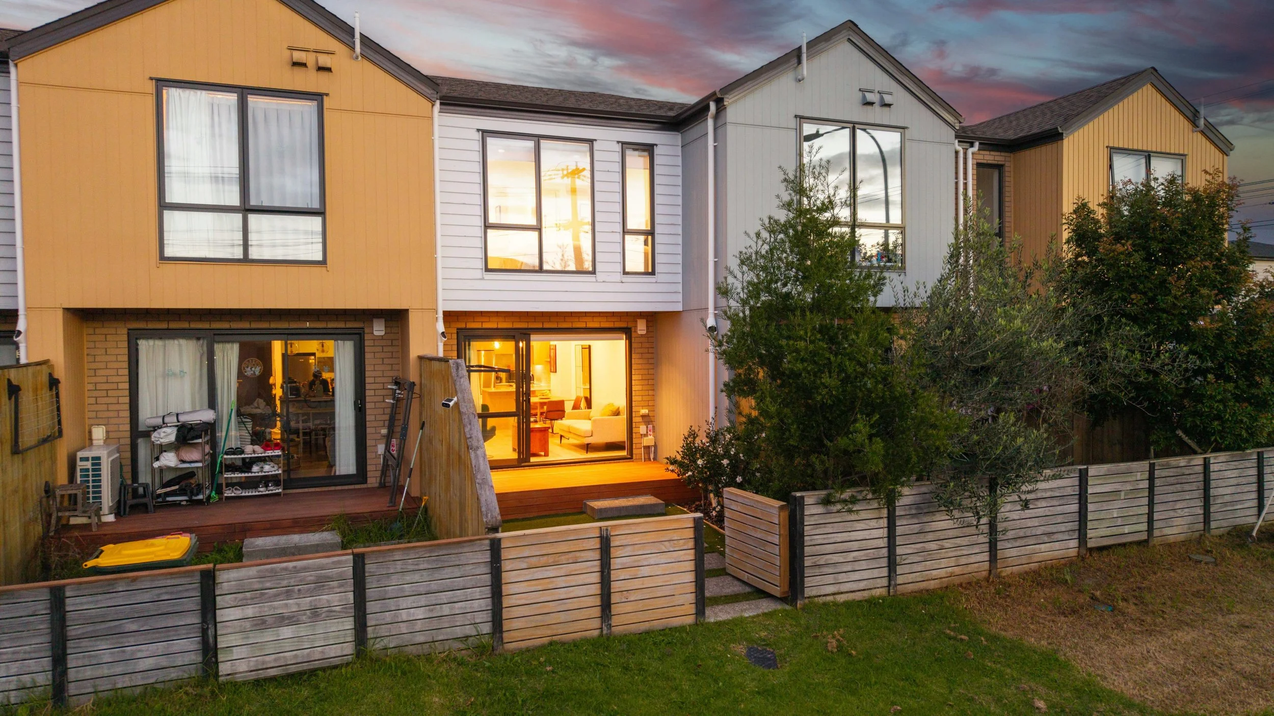 5-1A Royal View Road 16.jpg