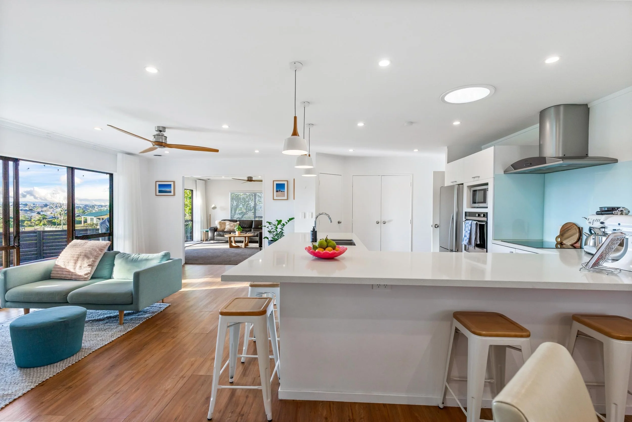 22 Matisse Drive 4.jpg