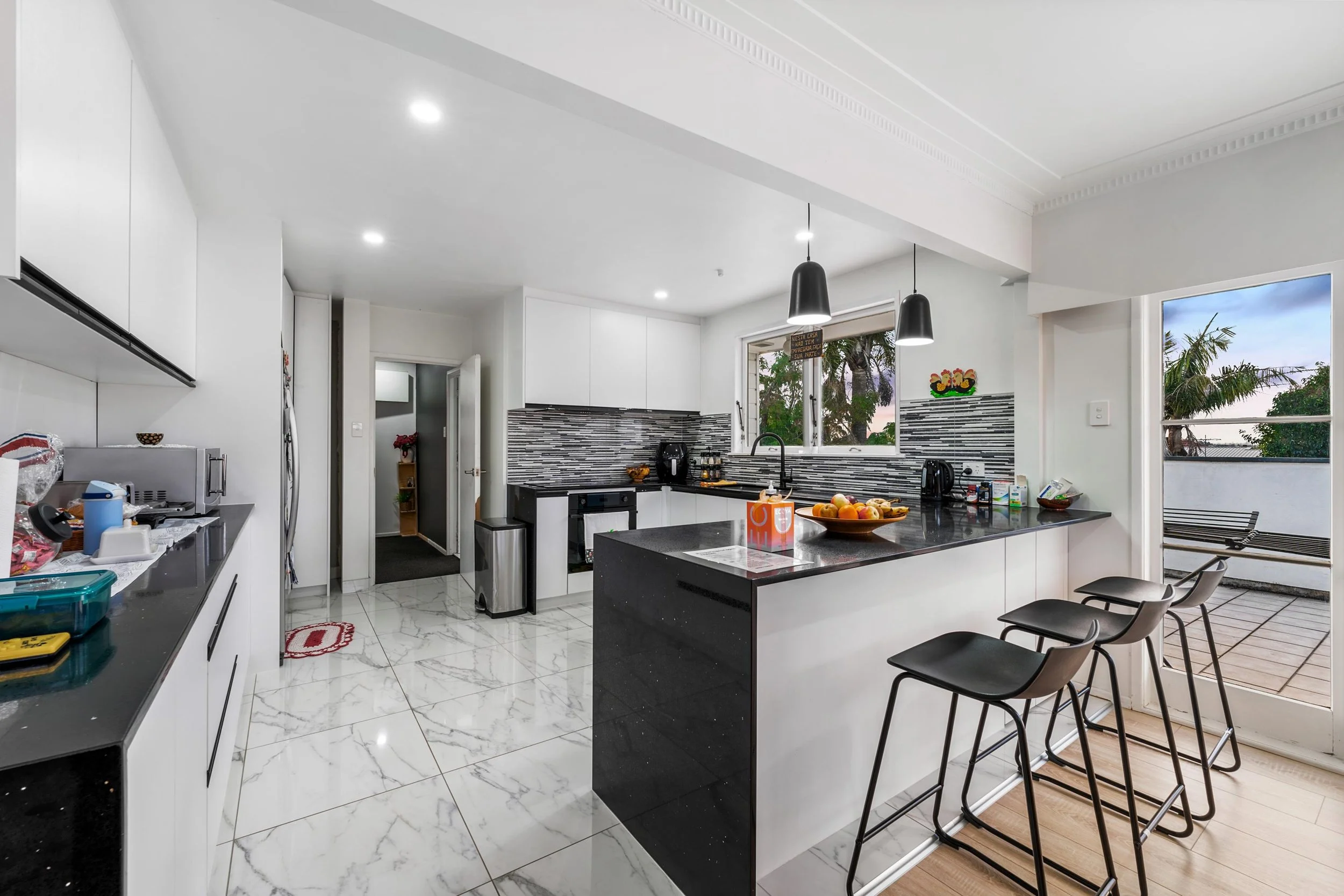 214a Edmonton Road 4.jpg