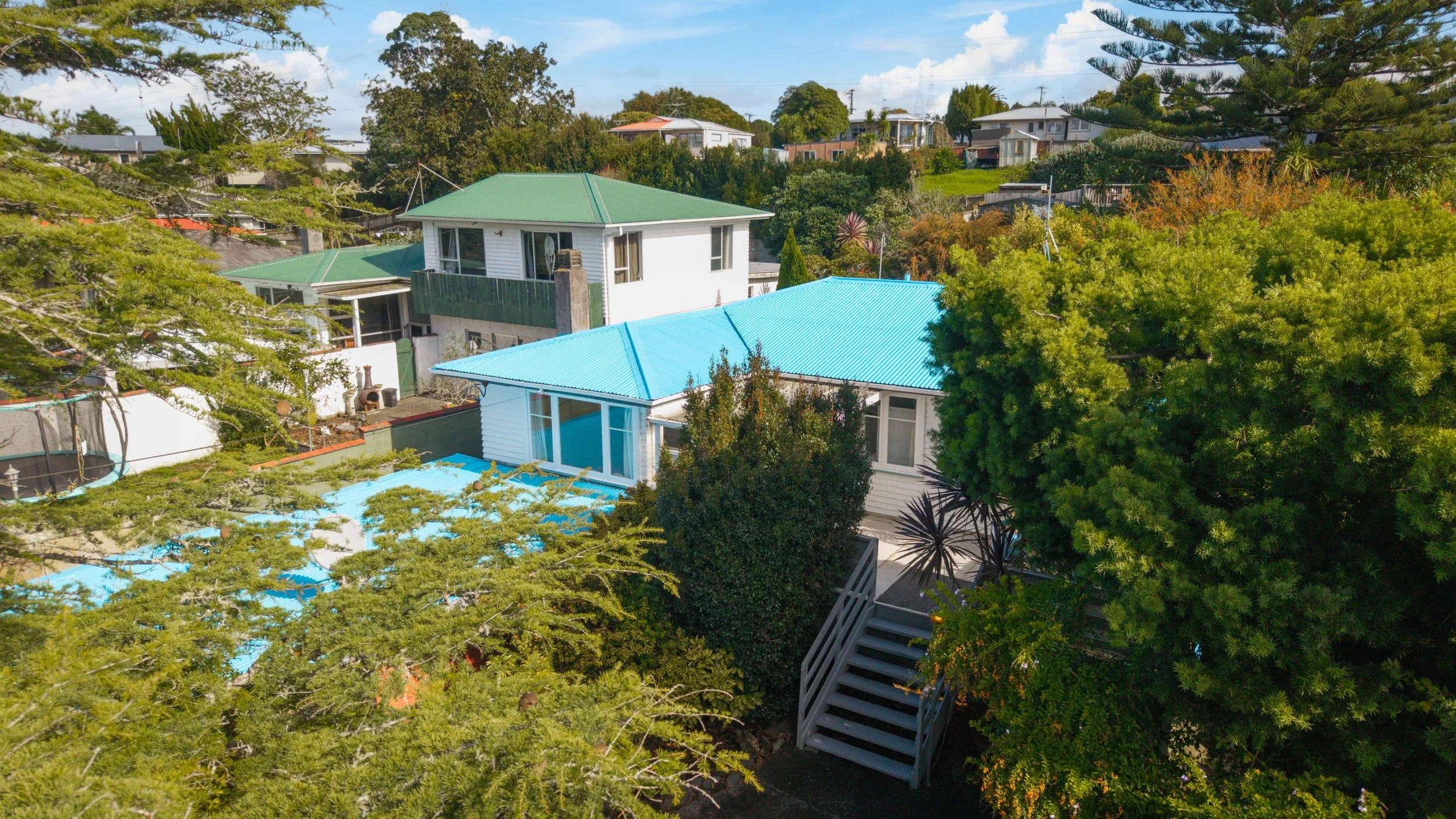 25 Lowtherhurst Road 24.jpg