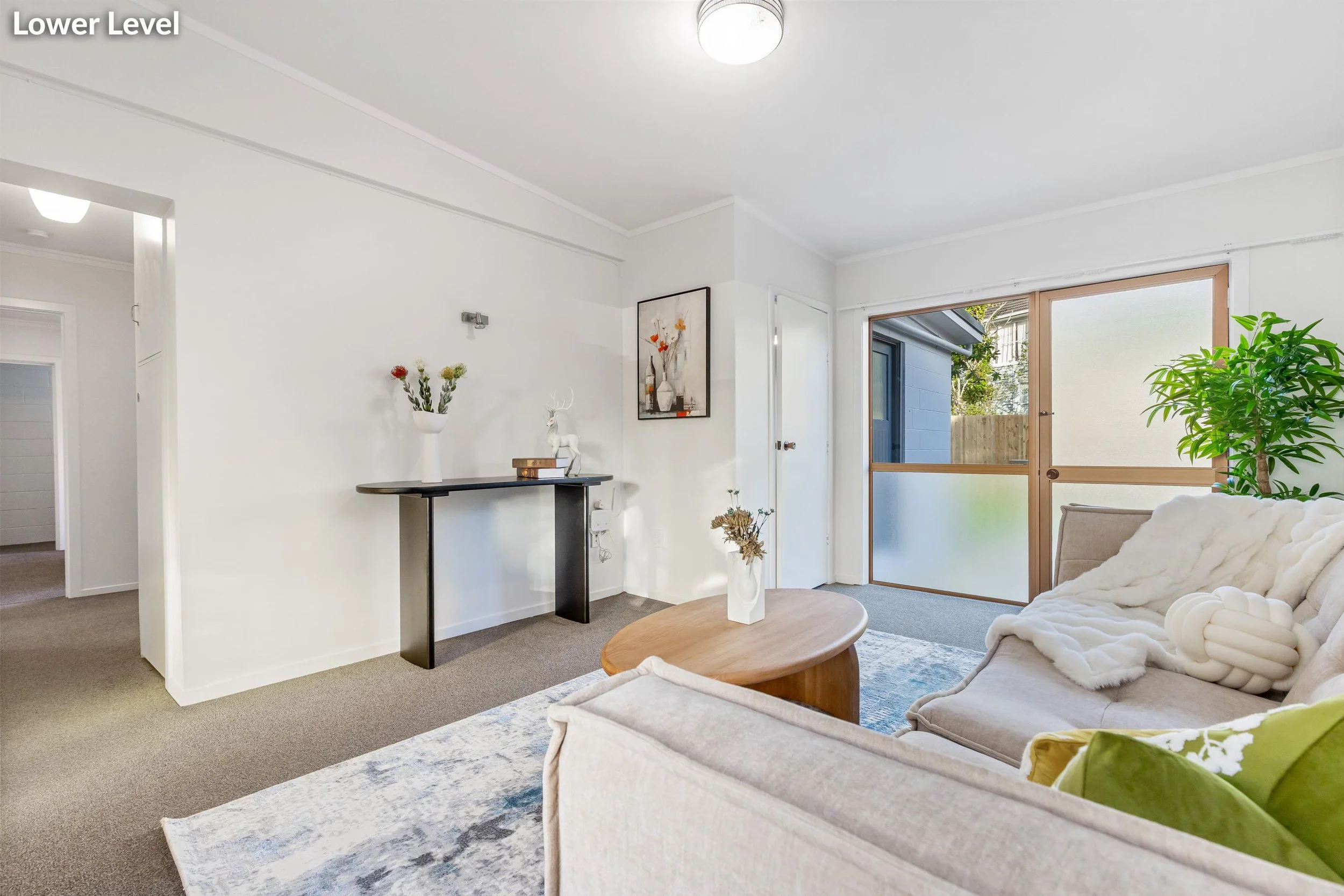 158 Hutchinson Avenue 9c.jpg