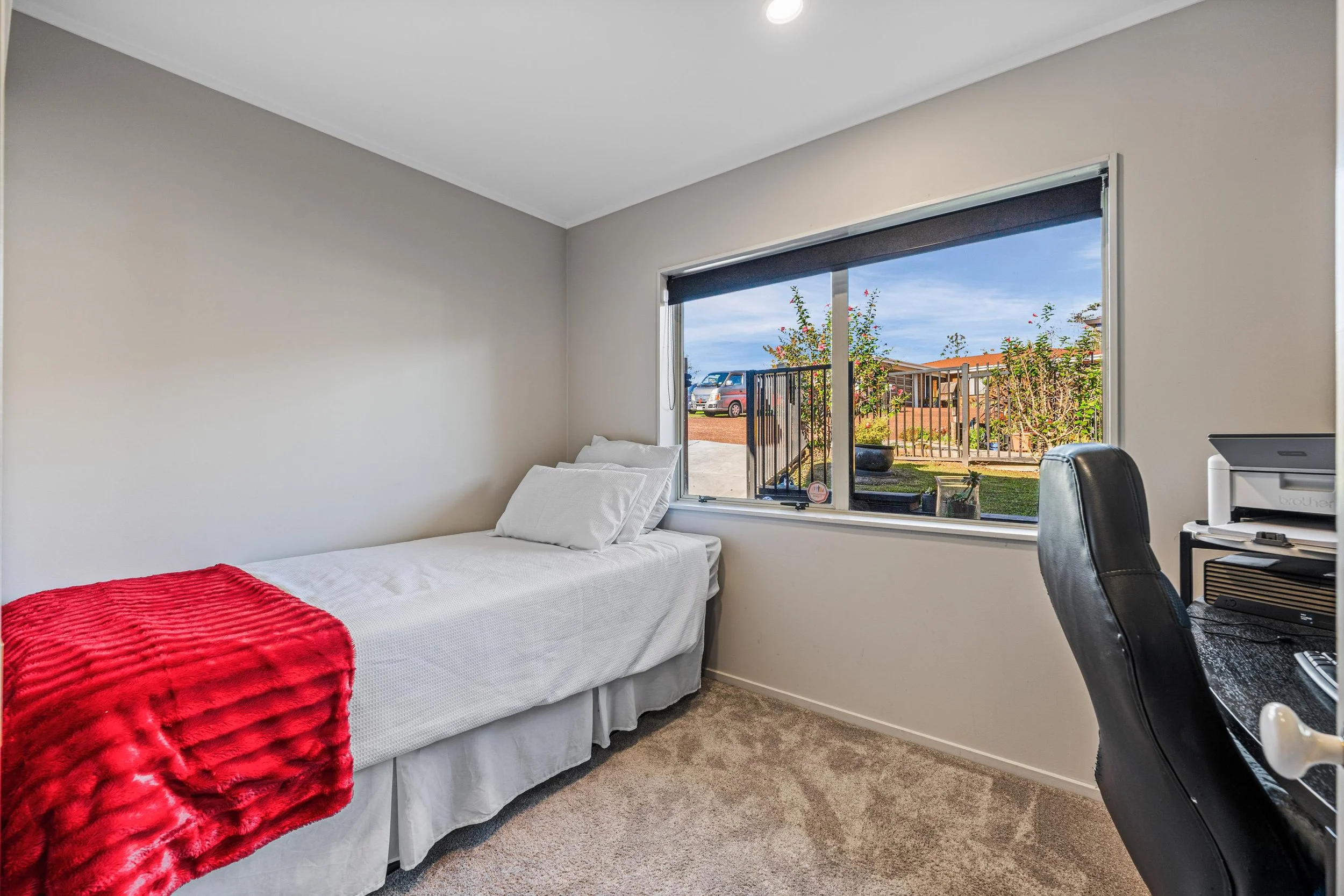 129b Parrs Cross Road 19.jpg
