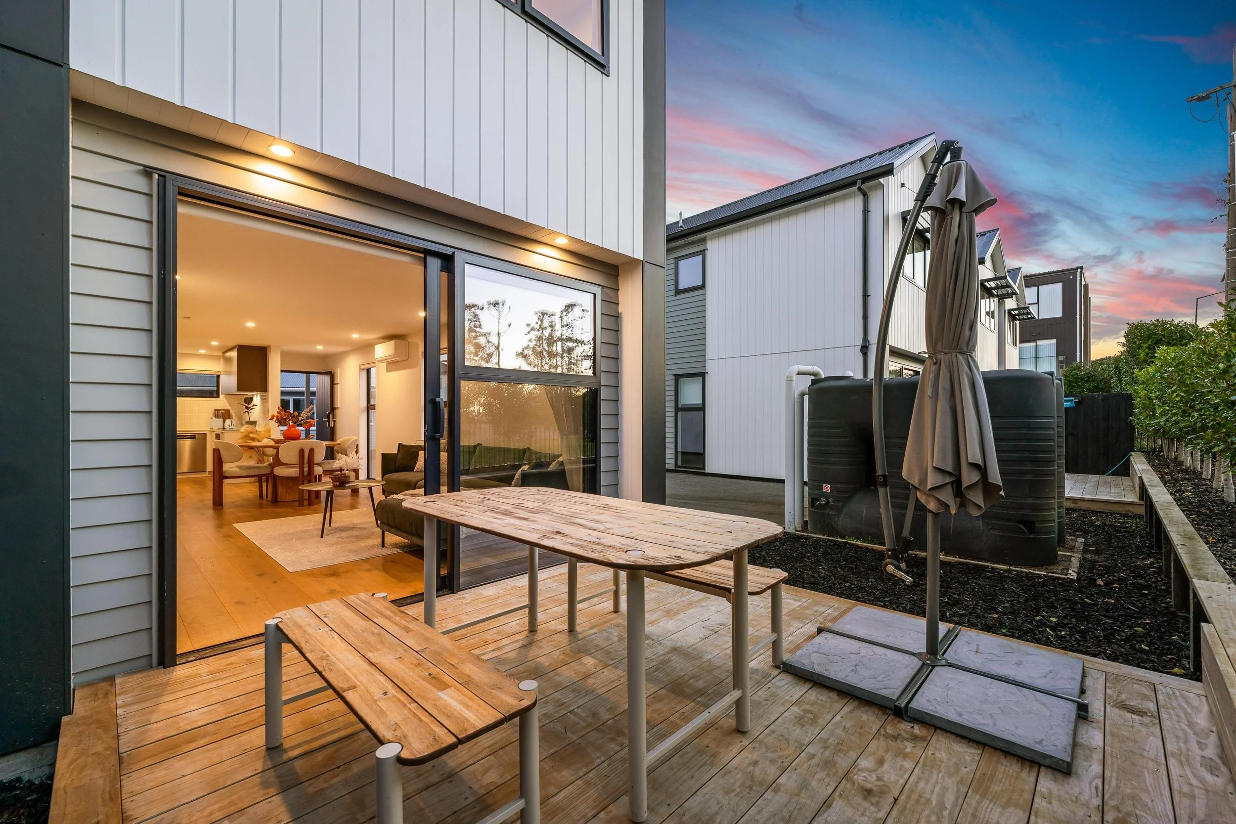 3-111 Hobsonville Road 22.jpg
