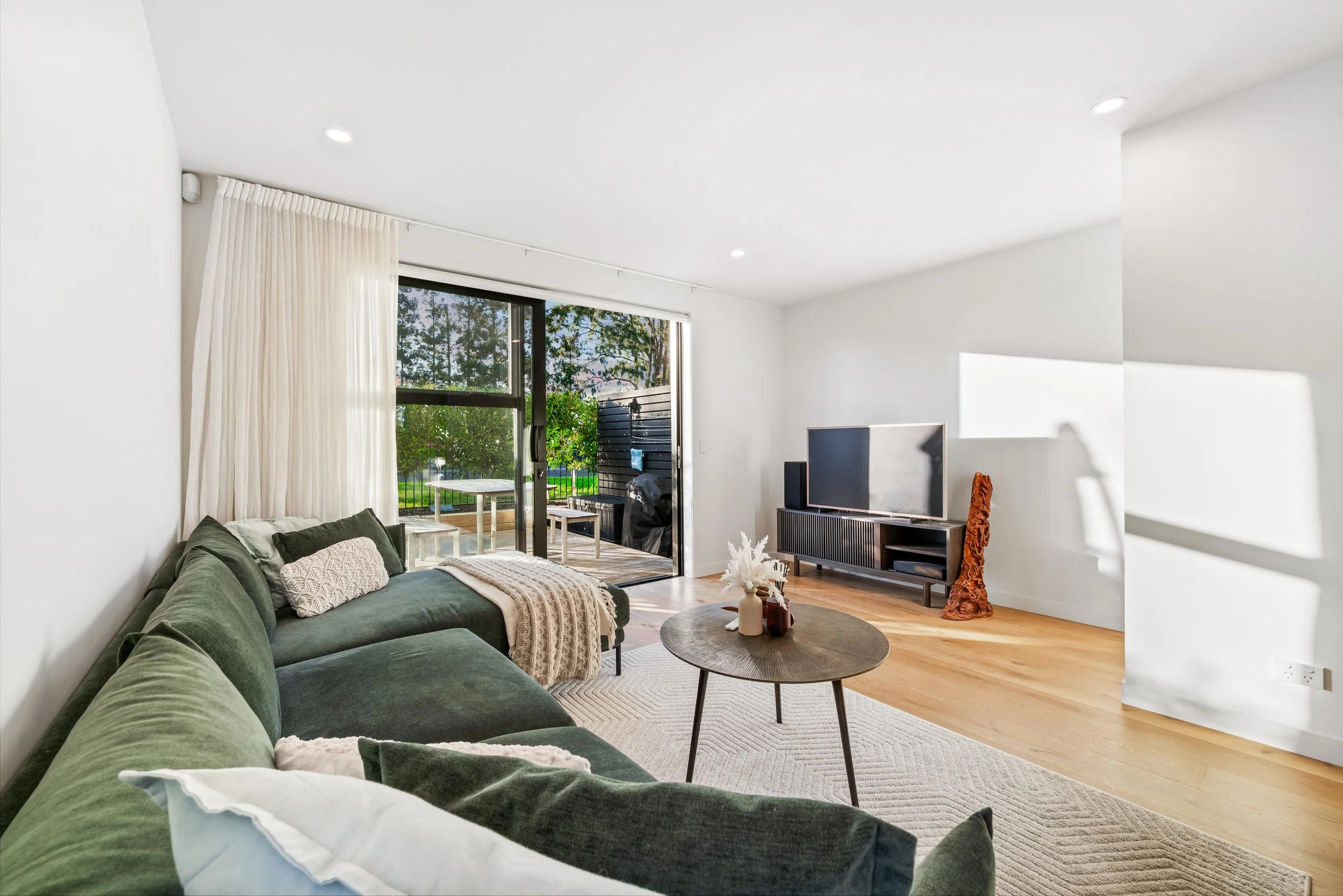 3-111 Hobsonville Road 8.jpg