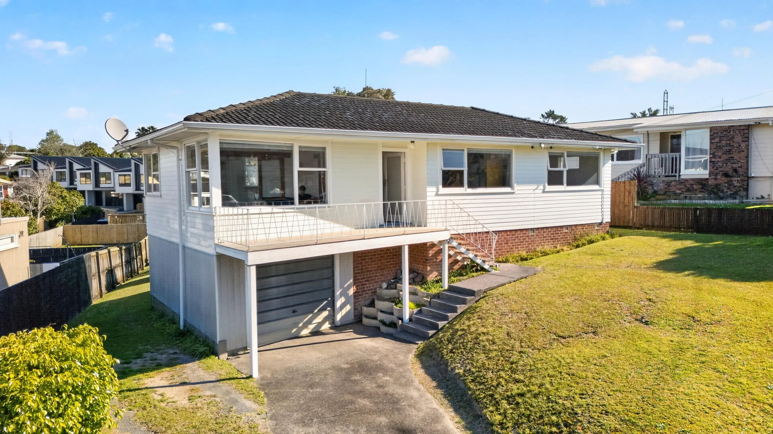 55 Royal View Road 20.jpg