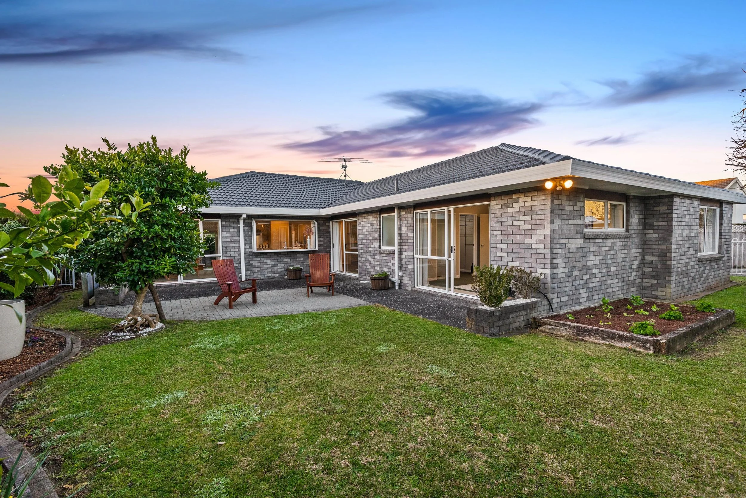 12 Suncrest Drive 22a.jpg