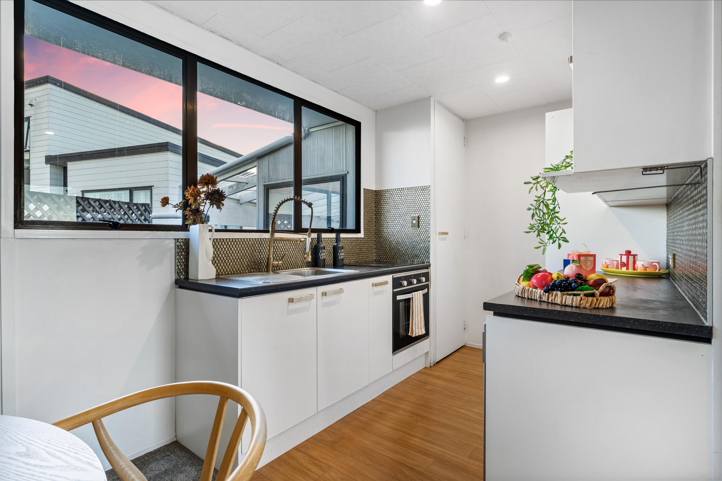 2-11 Cyril Crescent 6.jpg