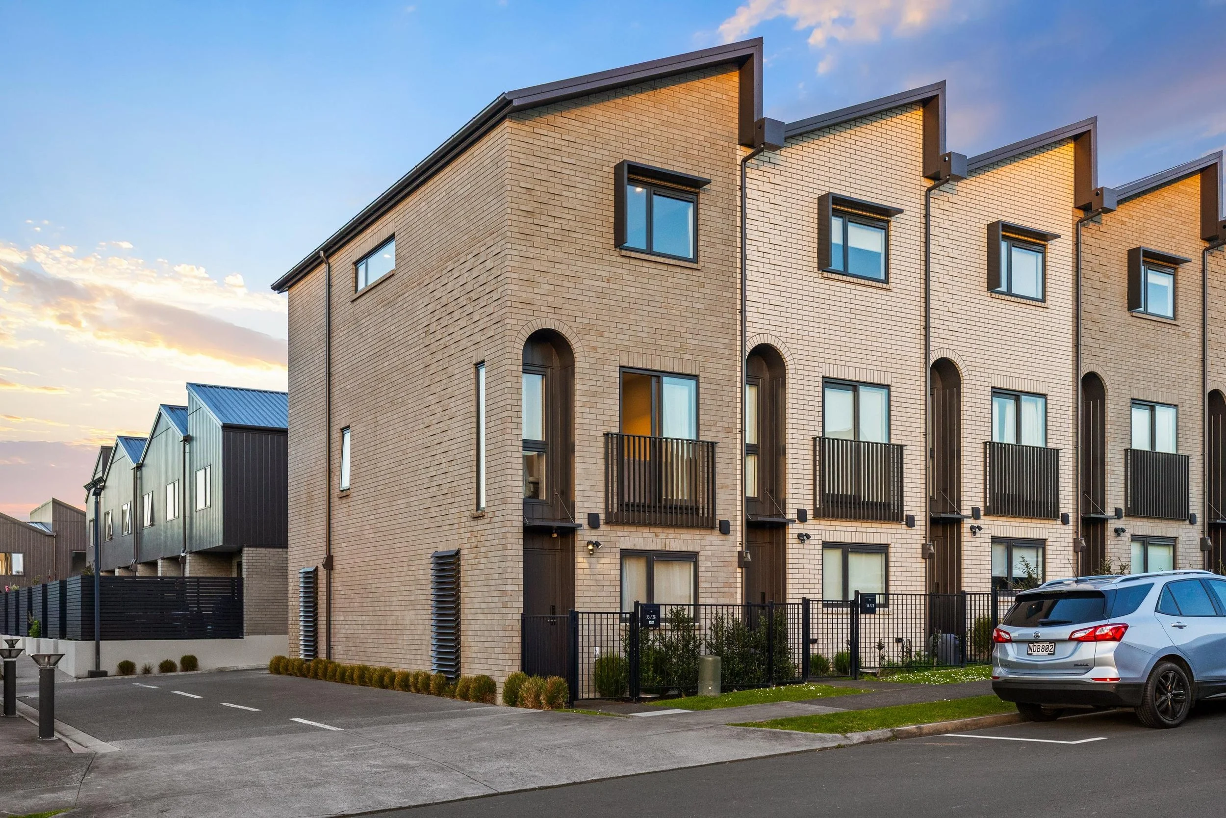 33-28 Westgate Drive 24.jpg