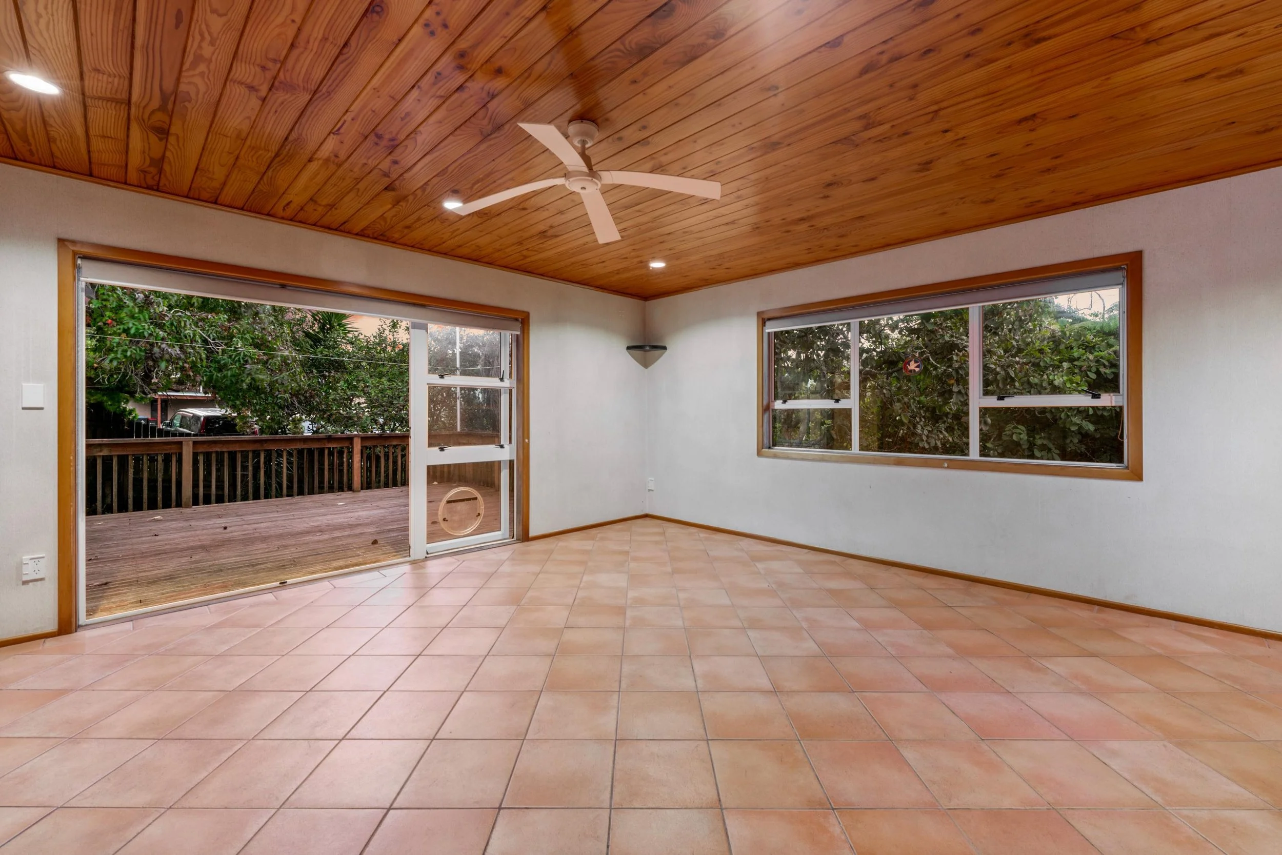 28 Geneva Place 4.jpg