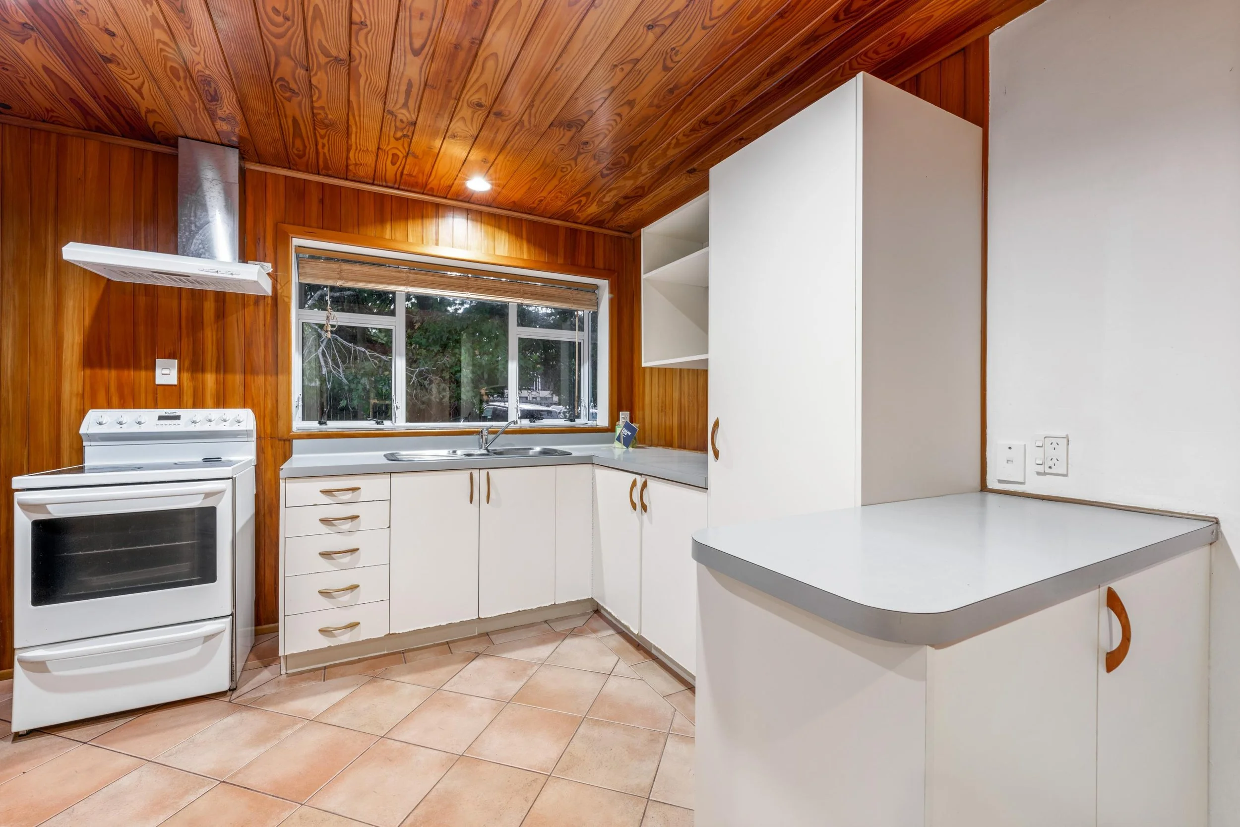 28 Geneva Place 5.jpg