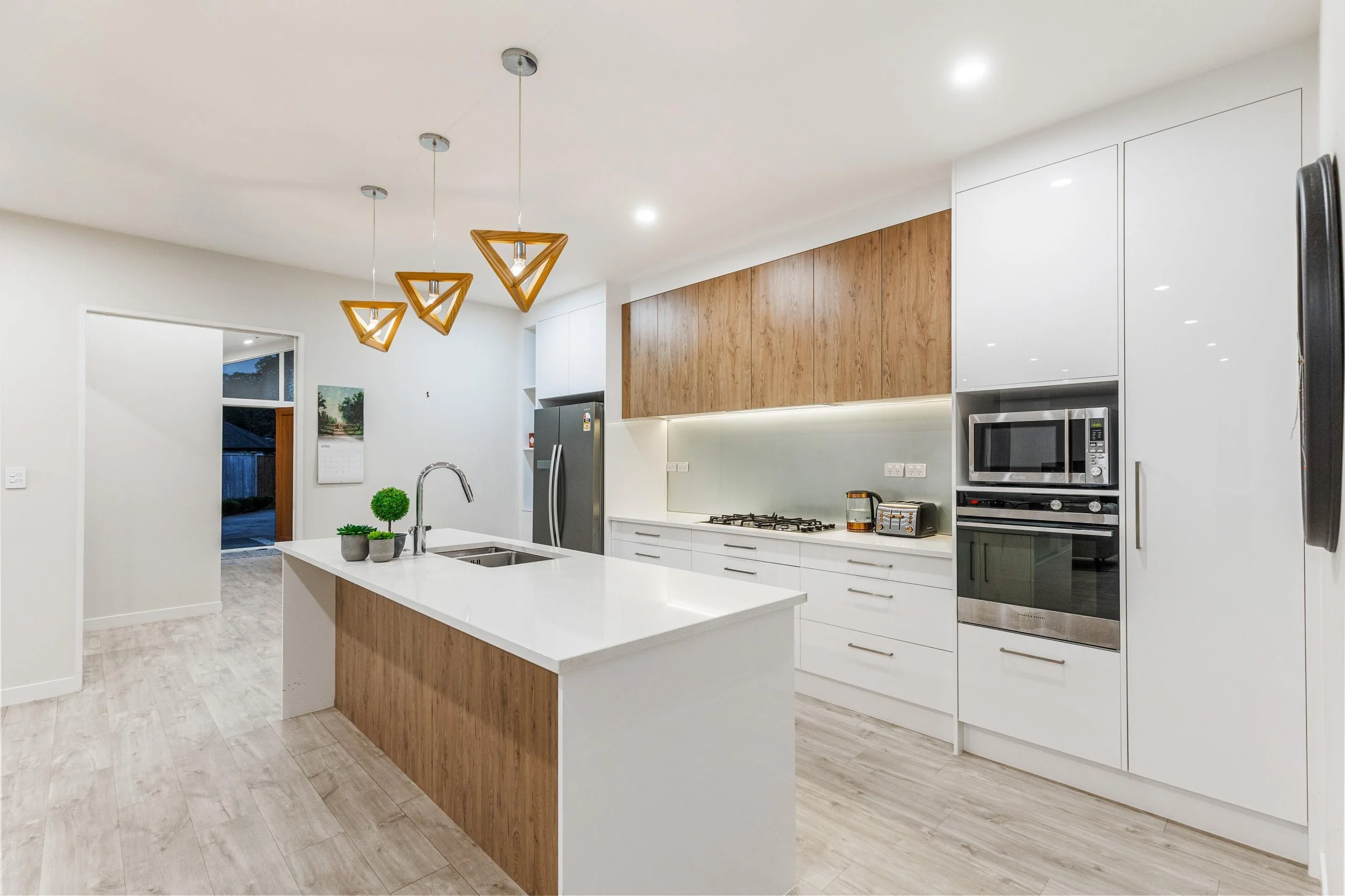 8 Konoba Avenue 5a.jpg