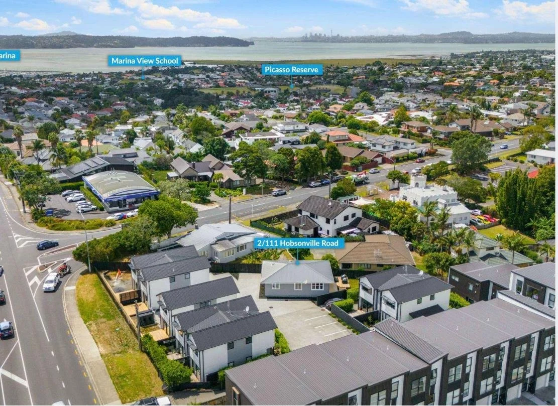 2-111 Hobsonville Road 21.jpg