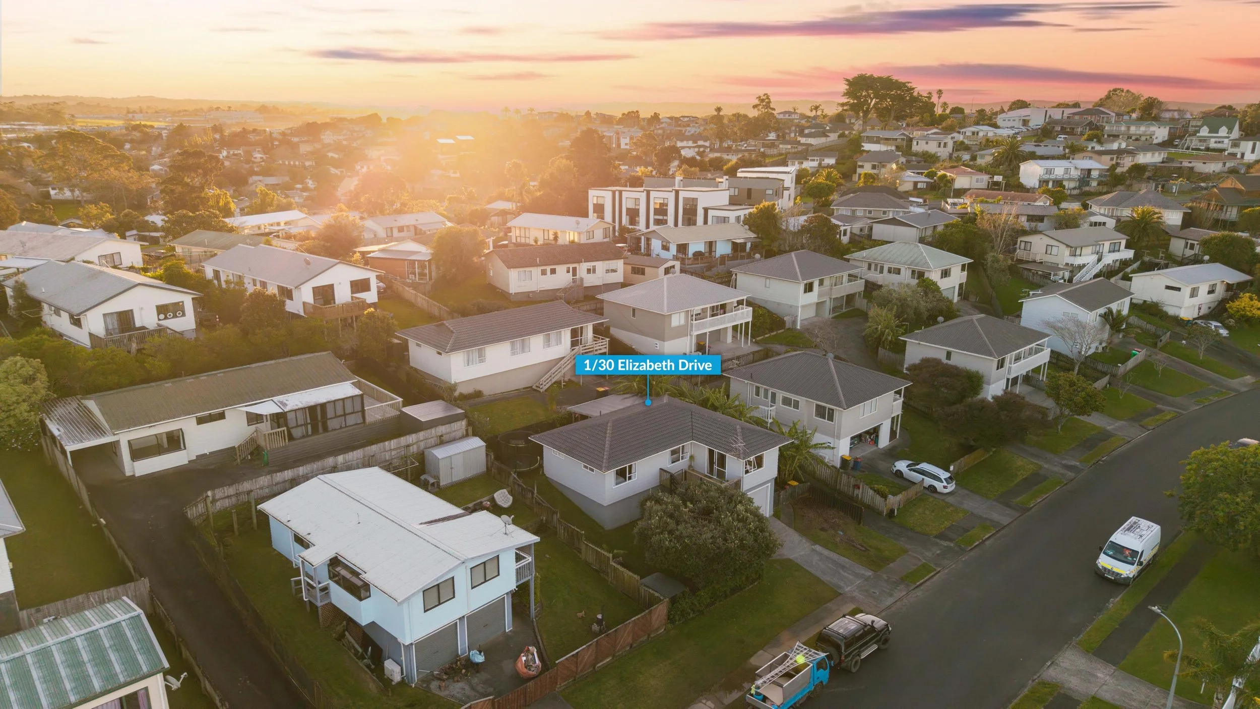 1-30 Elizabeth Drive 26.jpg