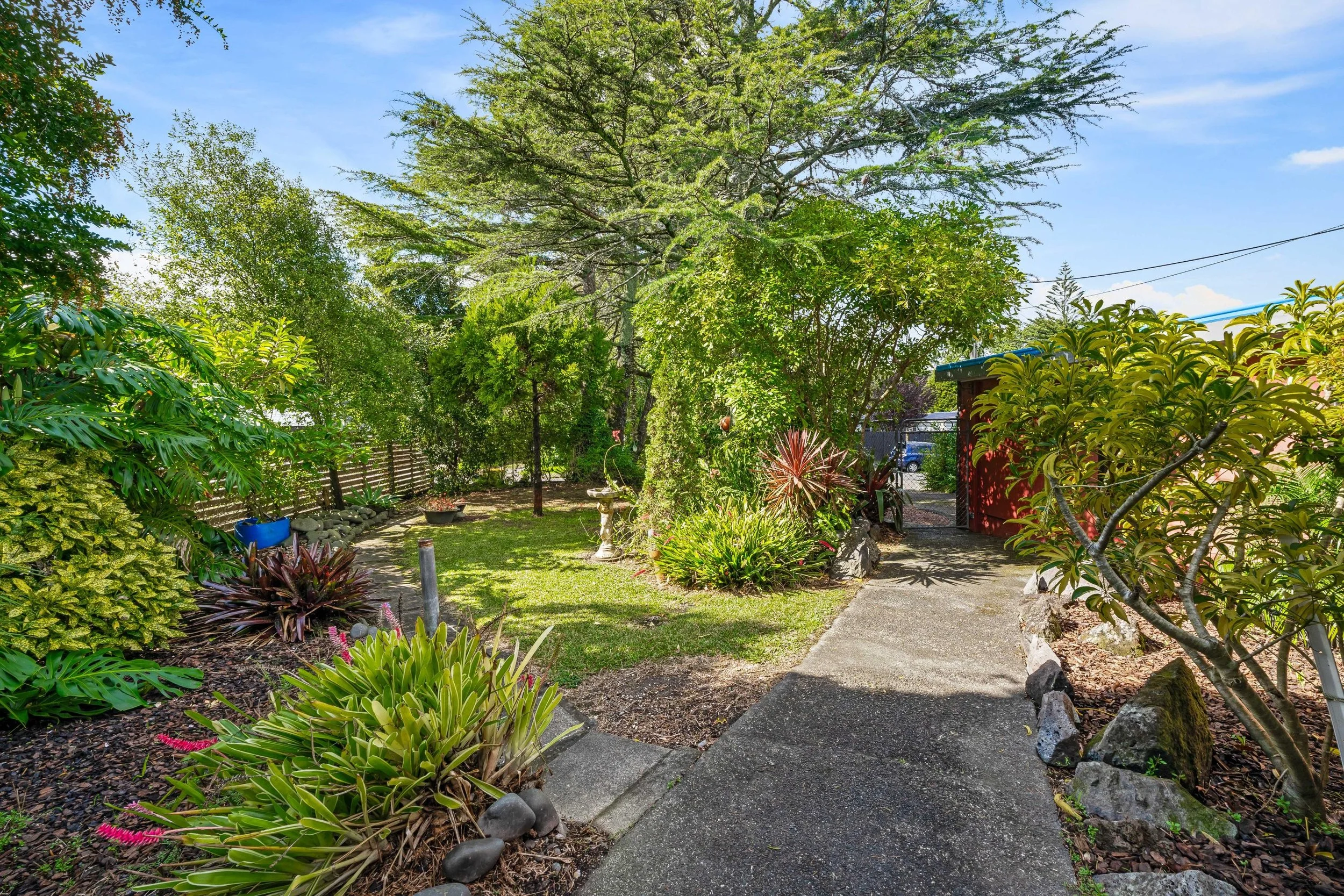 25 Lowtherhurst Road 20.jpg