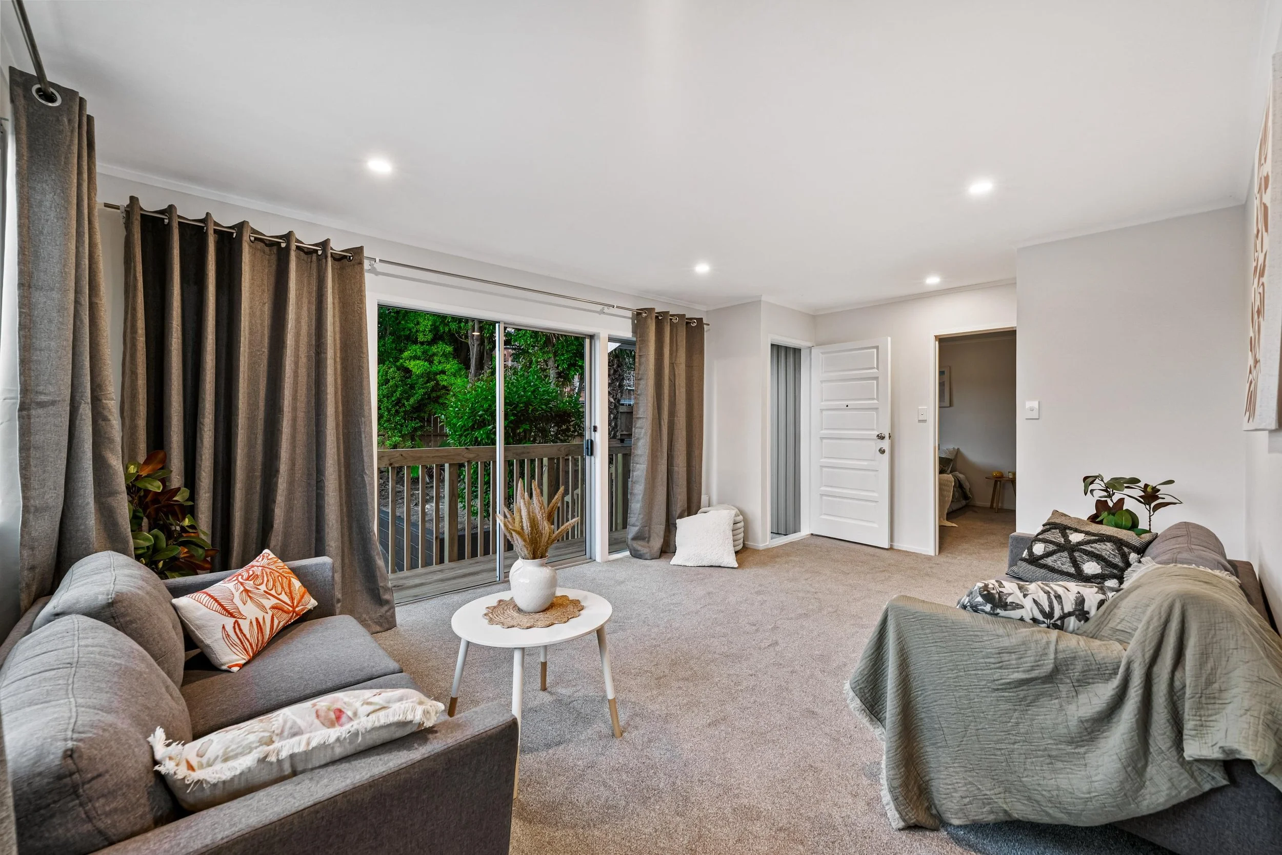 24 Redwood Drive 5.jpg