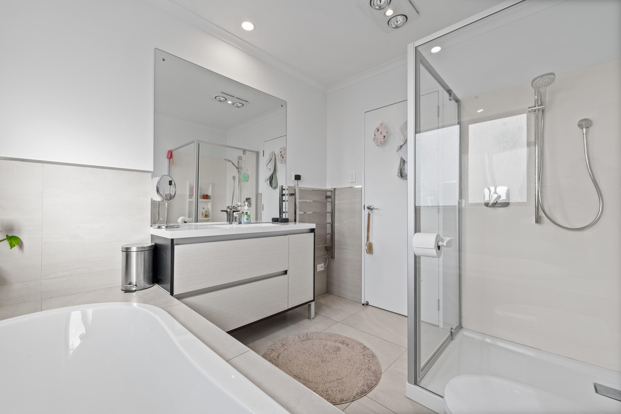 22 William Wallbank Crescent 13.jpg