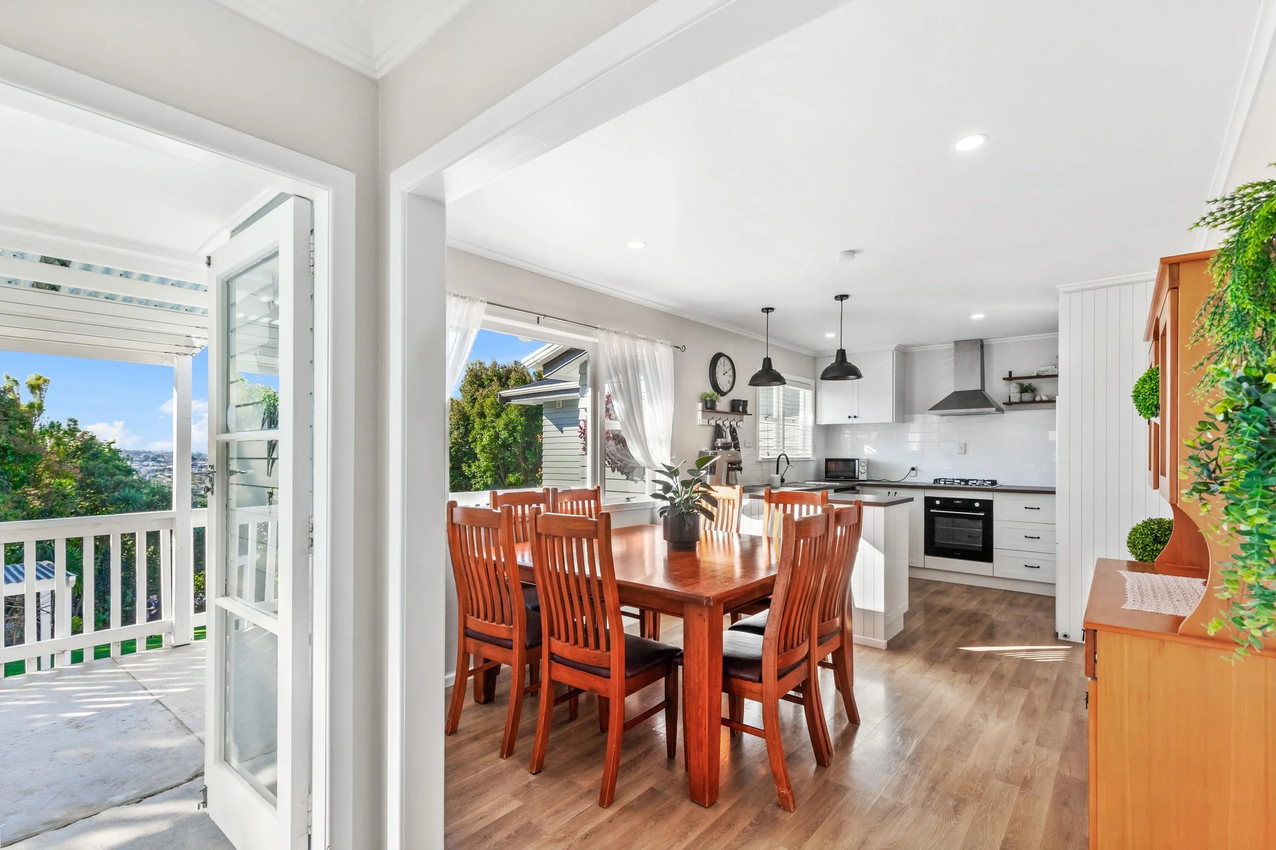 199 Waimumu Road 8a.jpg