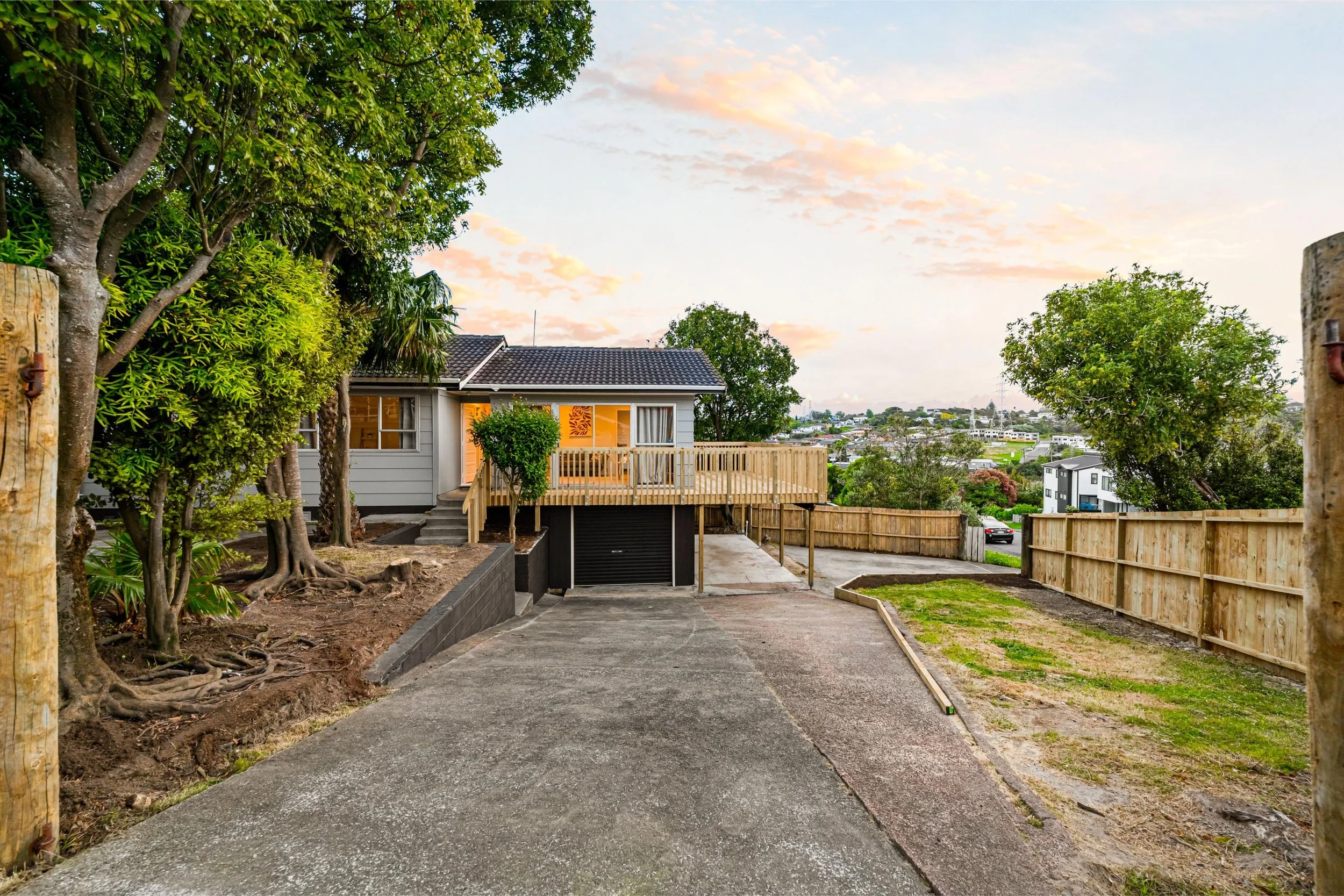 24 Redwood Drive 23b.jpg
