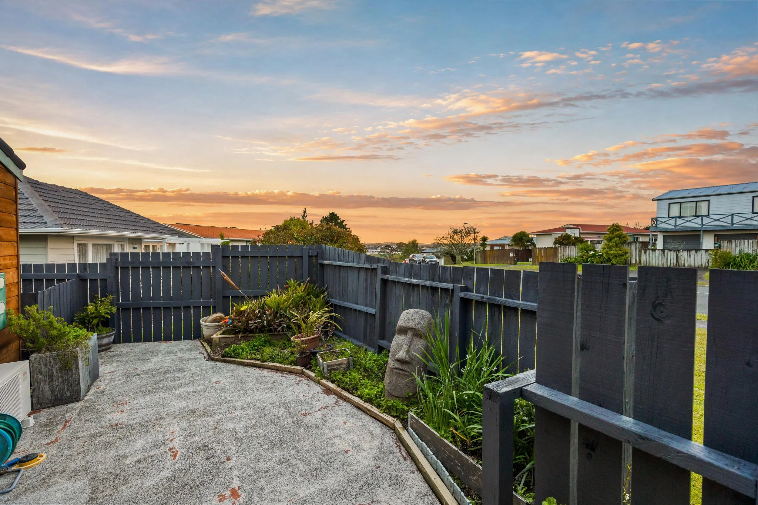 42 Elizabeth Drive 9.jpg