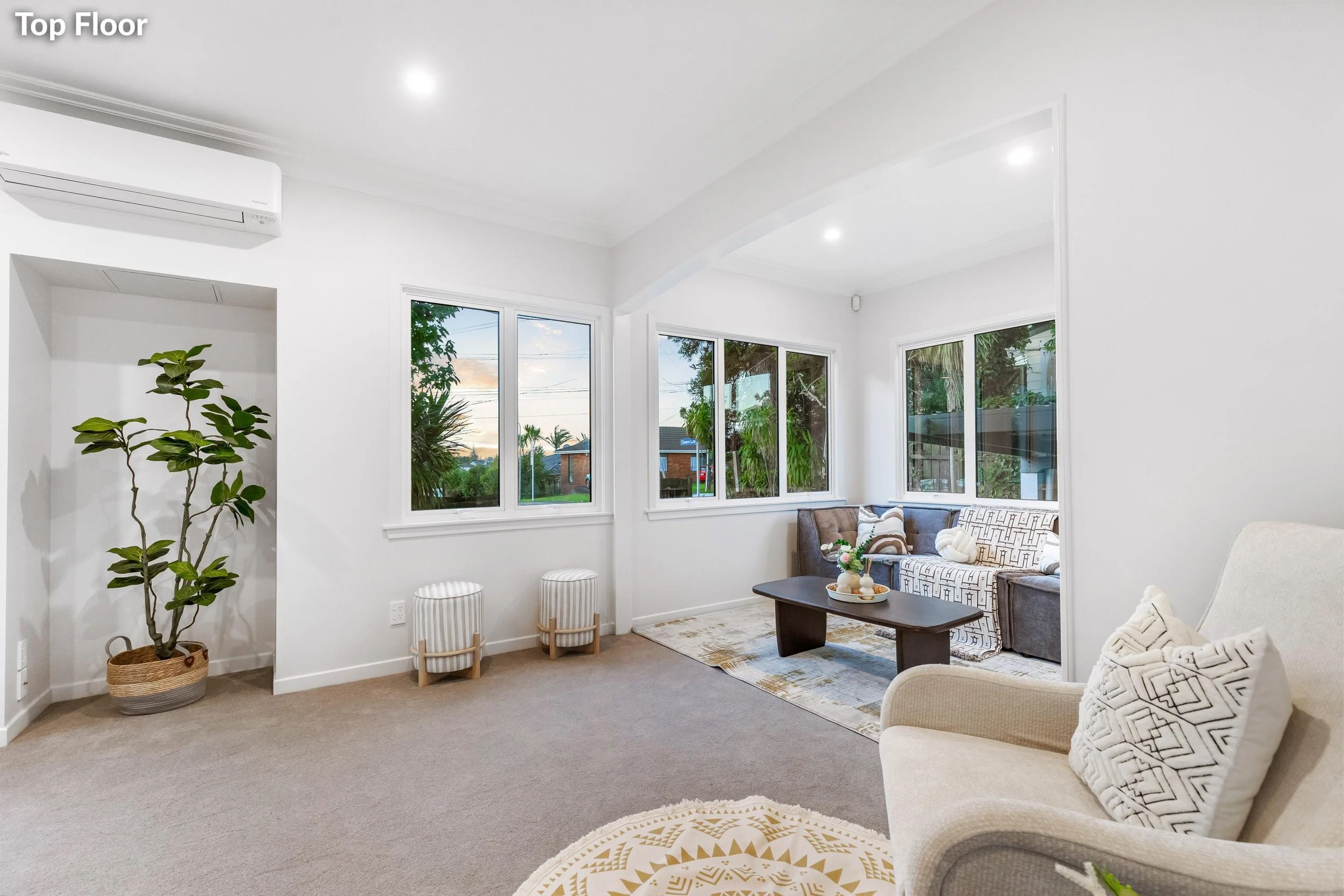 158 Hutchinson Avenue 5a.jpg