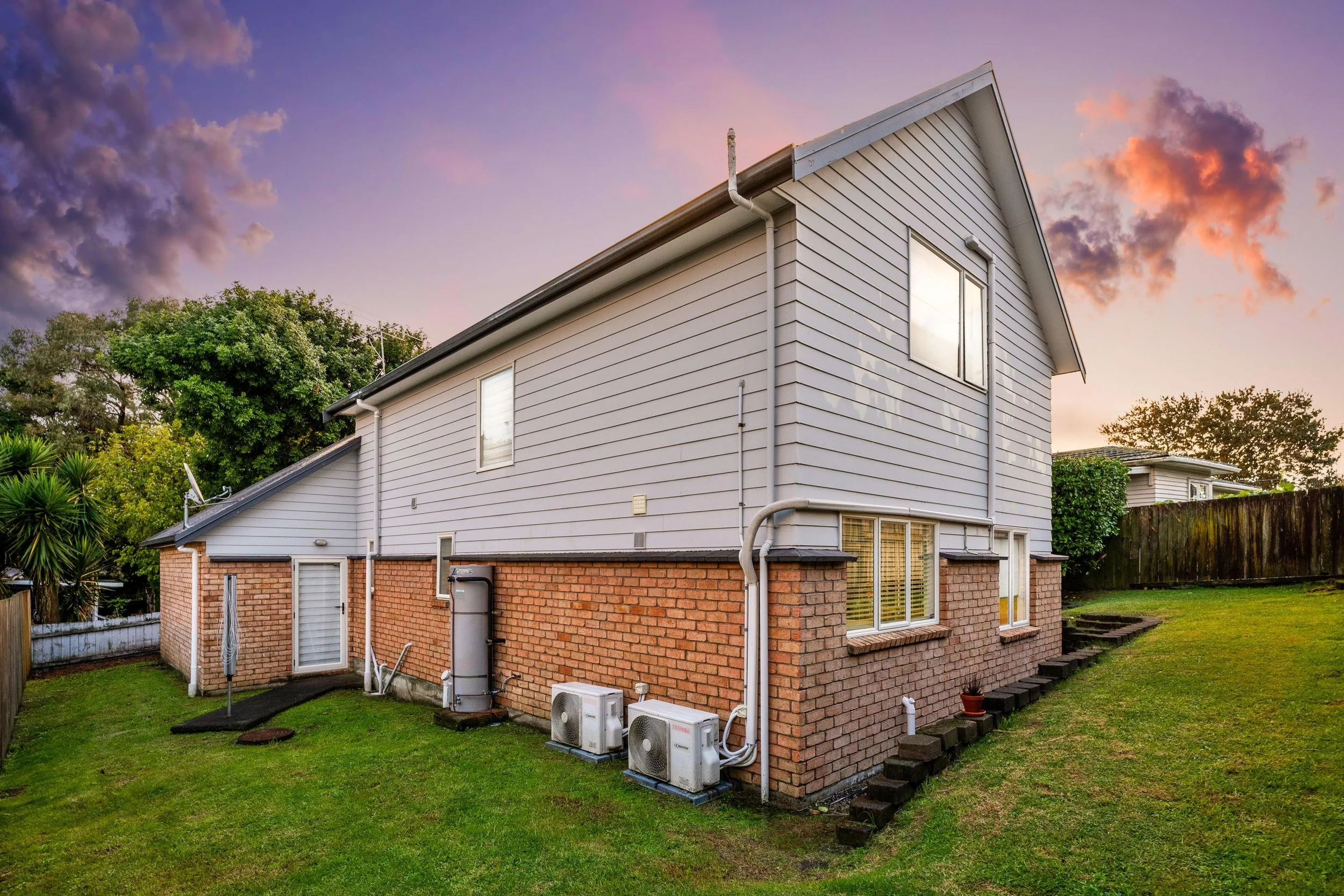 305 Royal Road 21.jpg