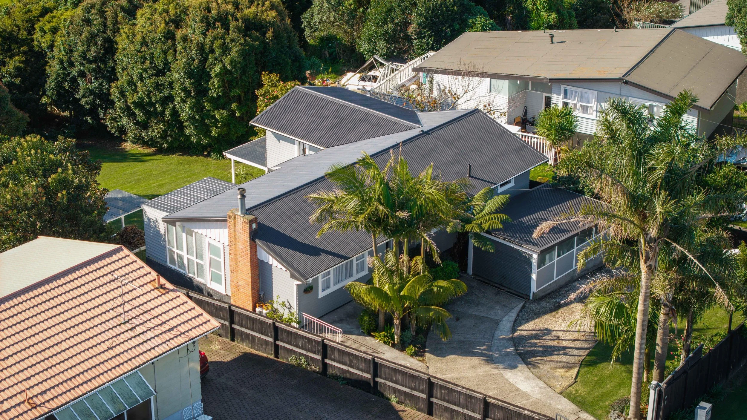 199 Waimumu Road 29a.jpg