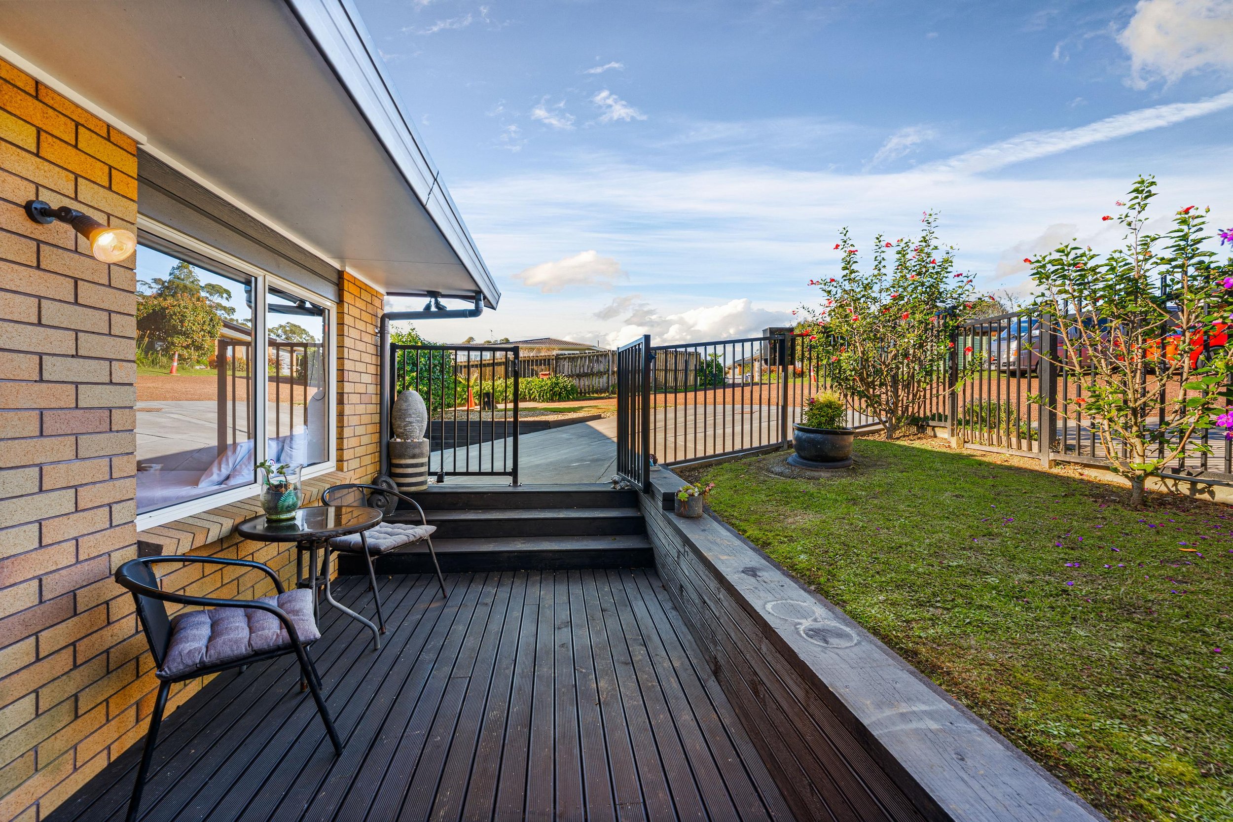 129b Parrs Cross Road 24.jpg