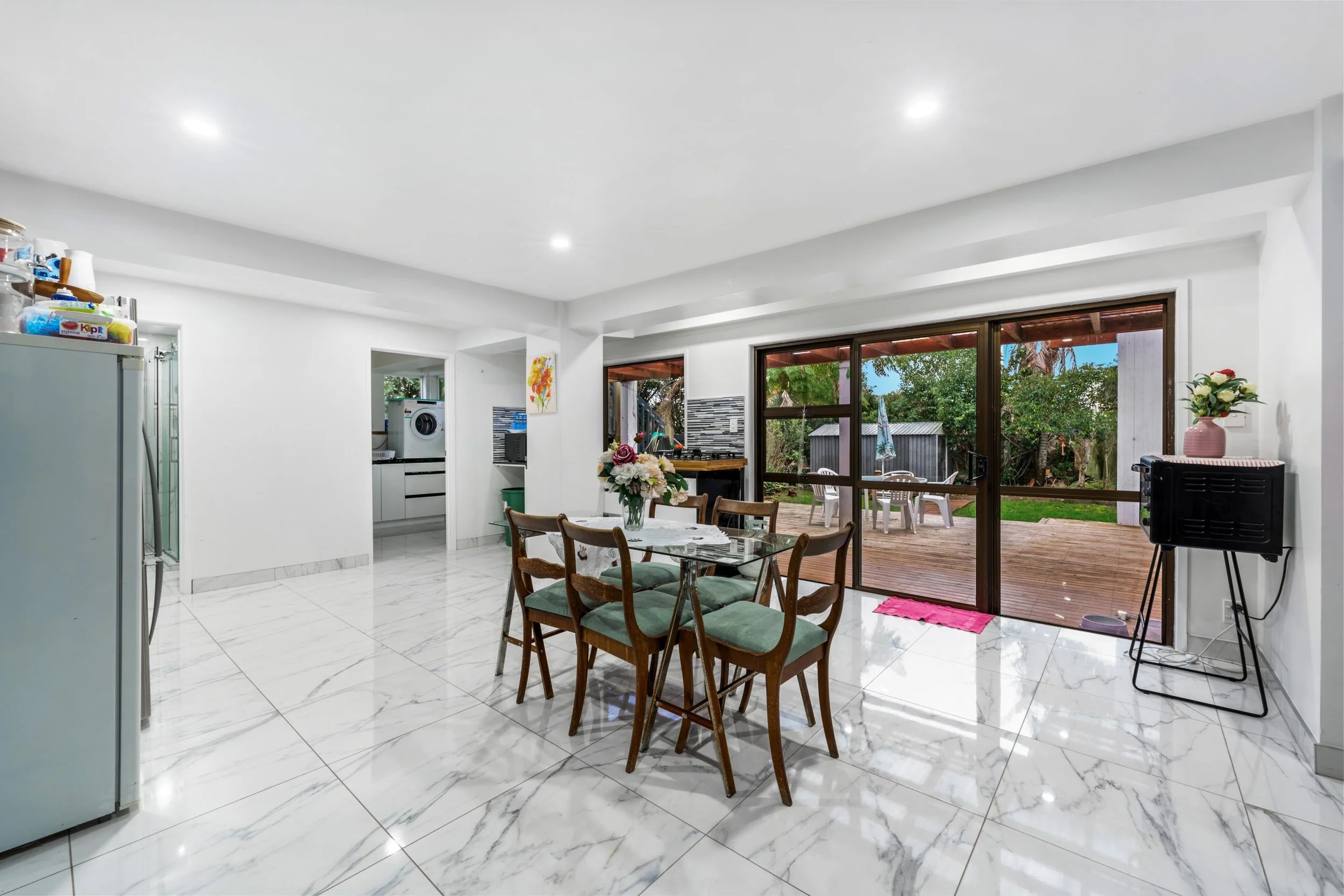 214a Edmonton Road 14a.jpg