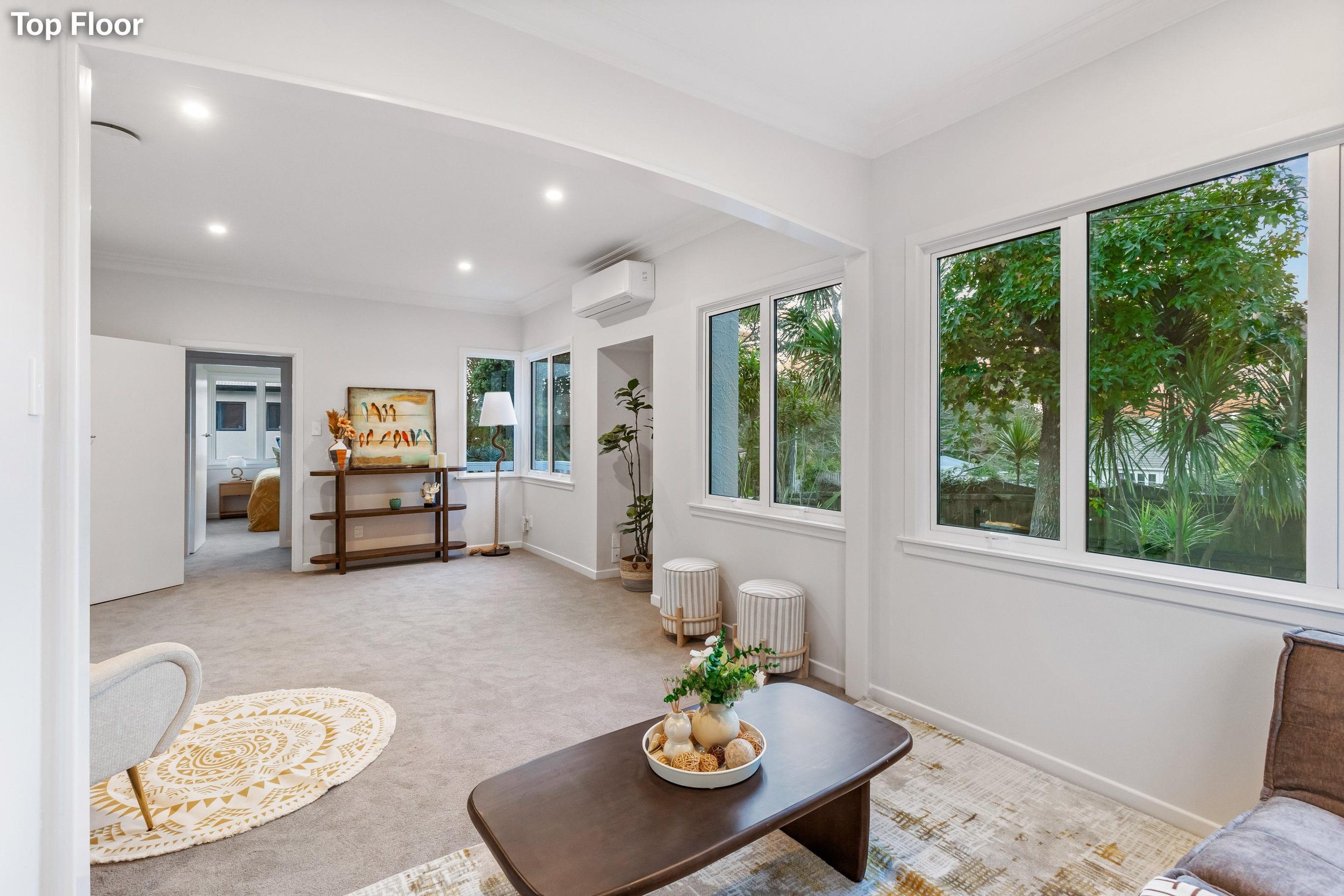 158 Hutchinson Avenue 1c.jpg