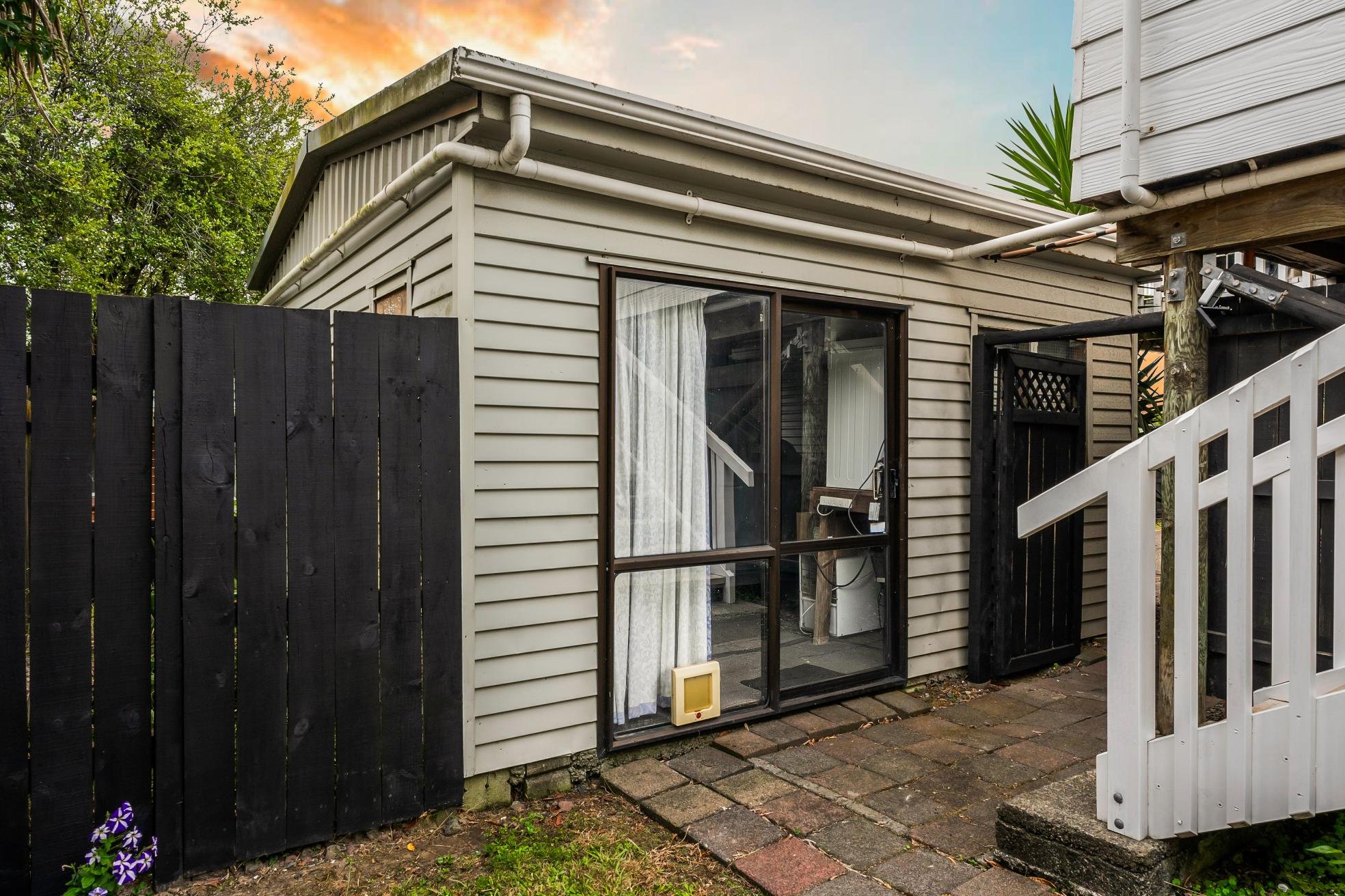 23 Henry Street 23.jpg