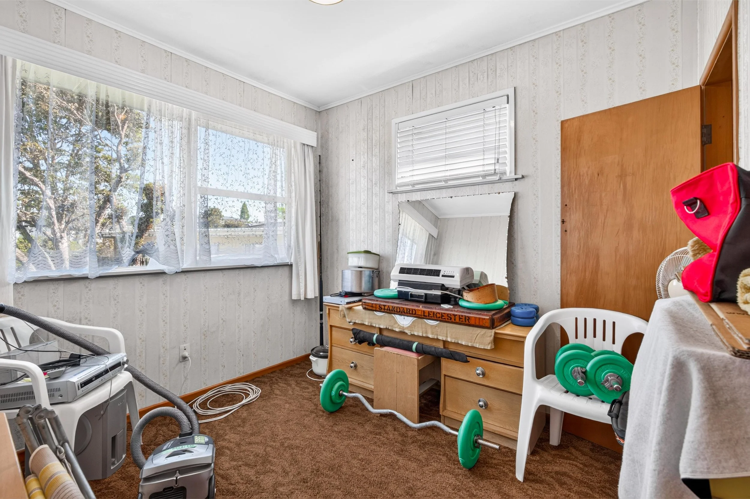 55 Royal View Road 13.jpg