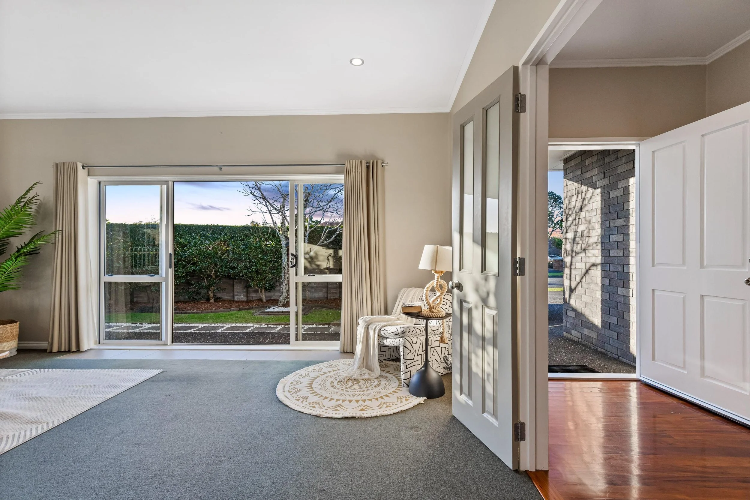 12 Suncrest Drive 4.jpg