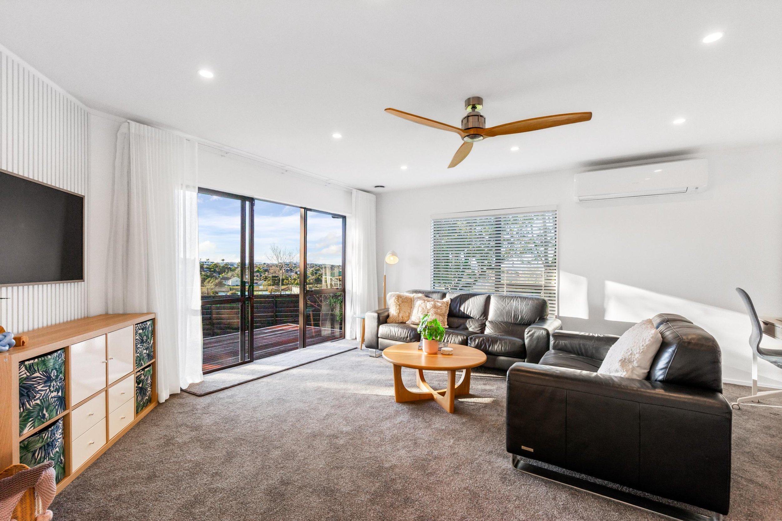 22 Matisse Drive 6a.jpg