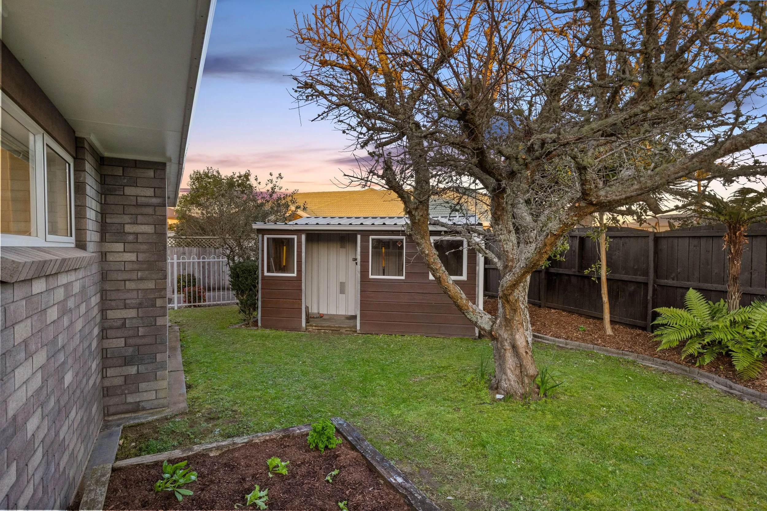 12 Suncrest Drive 24.jpg
