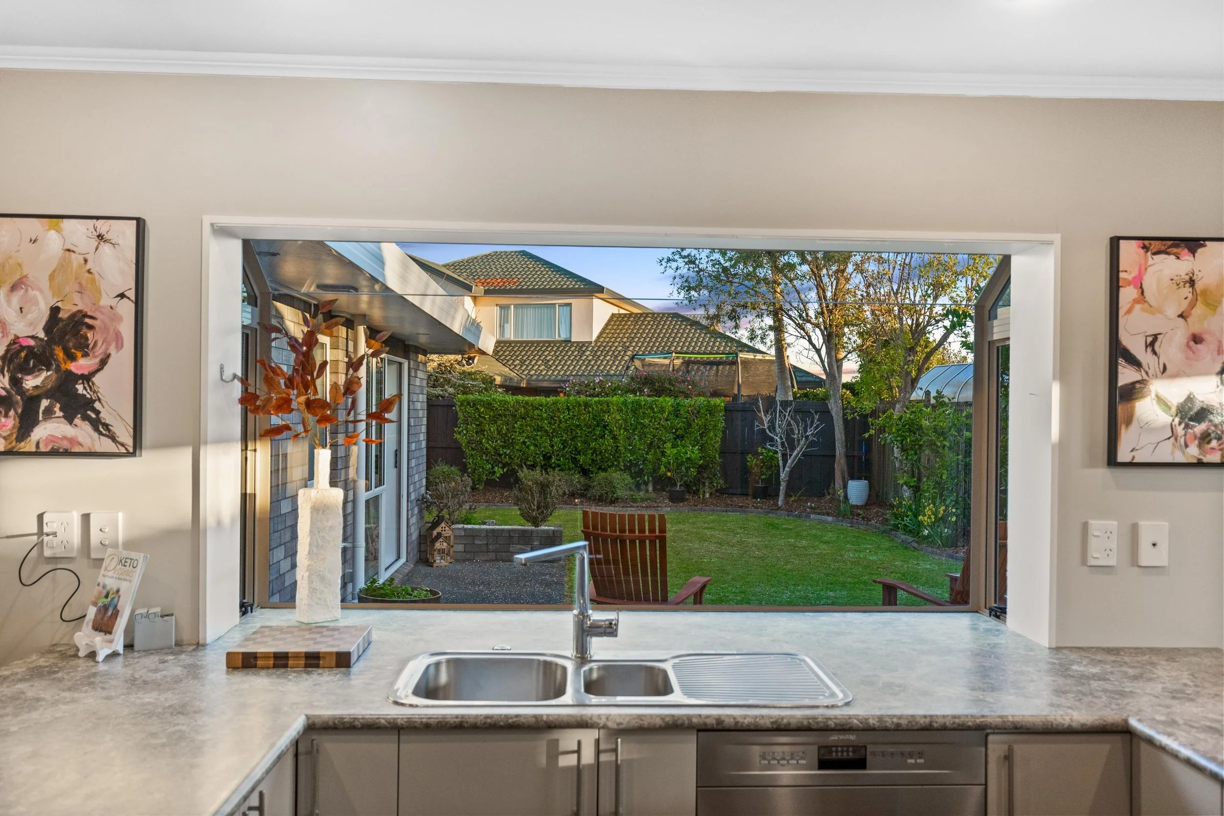12 Suncrest Drive 9.jpg