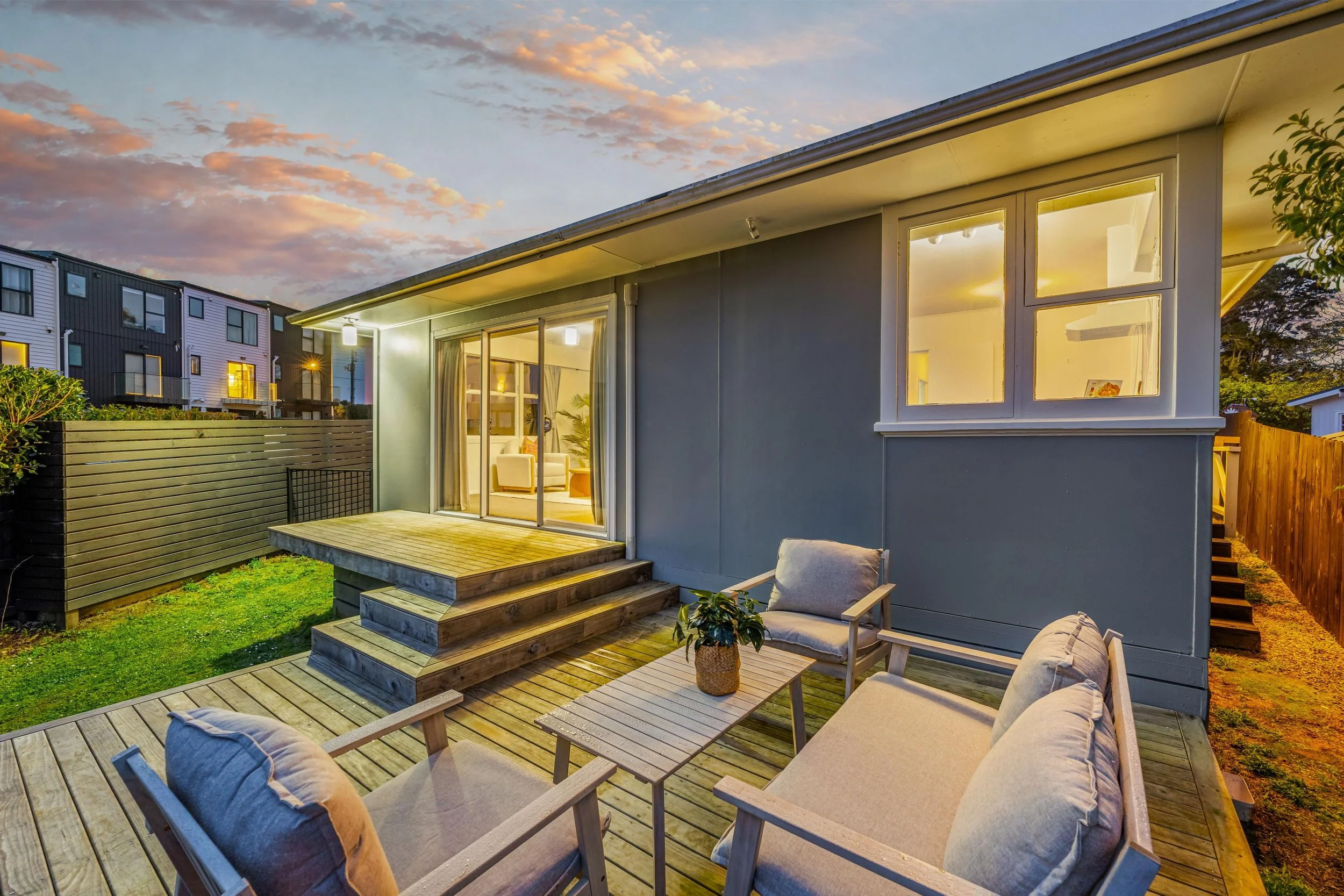2-111 Hobsonville Road 16.jpg