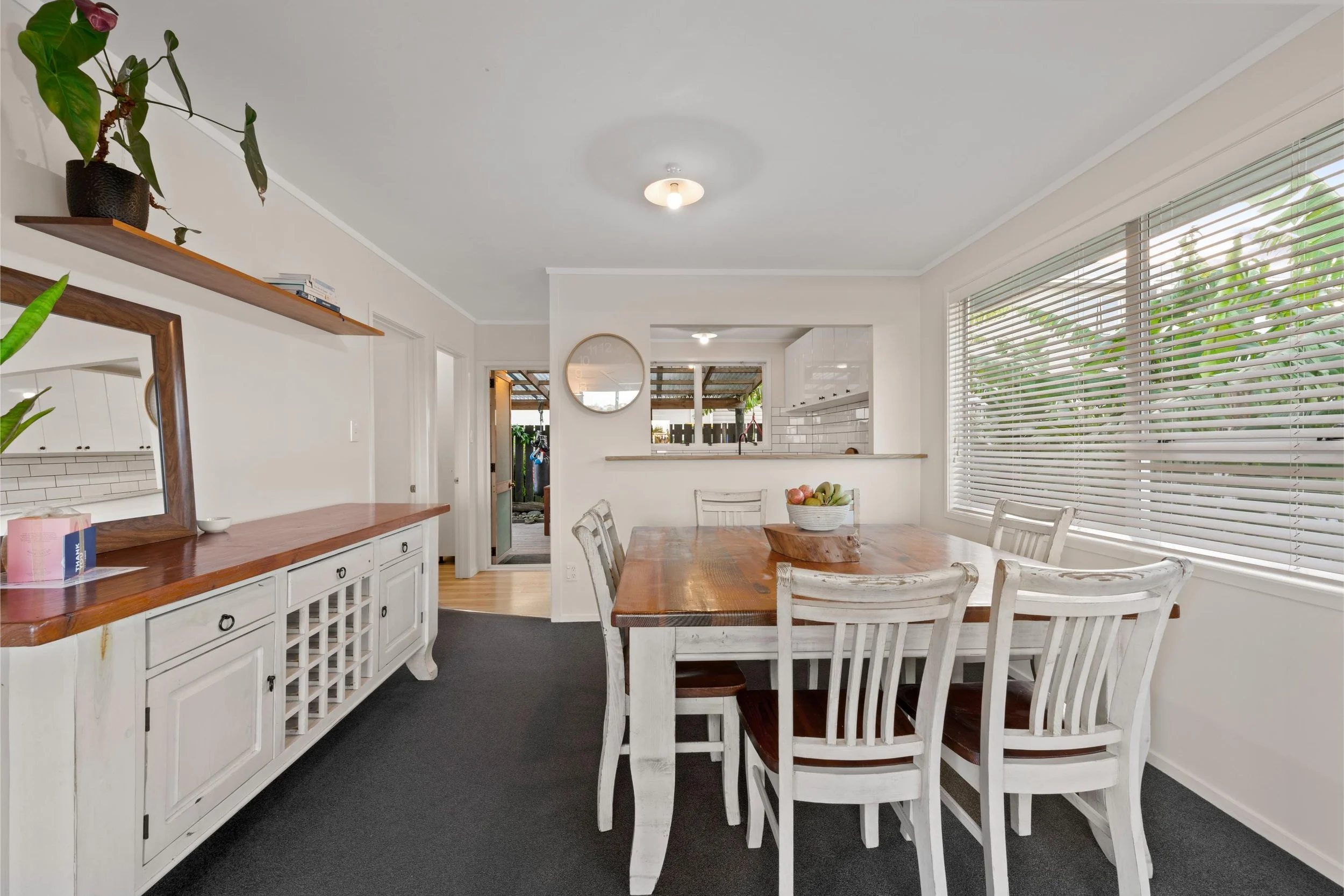 1-30 Elizabeth Drive 17.jpg