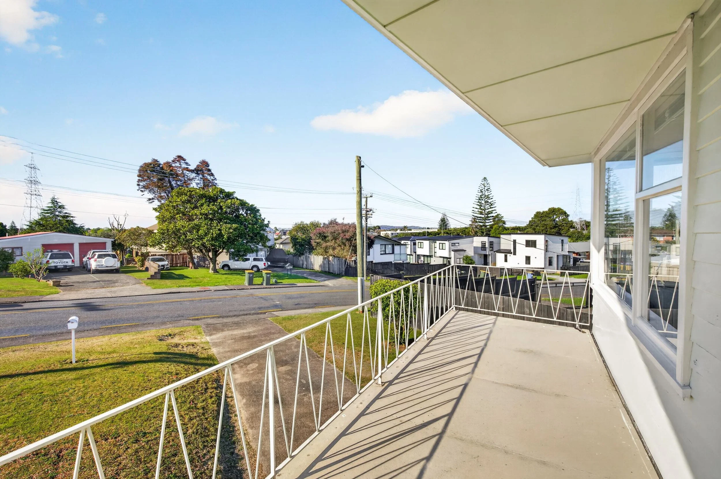 55 Royal View Road 16.jpg