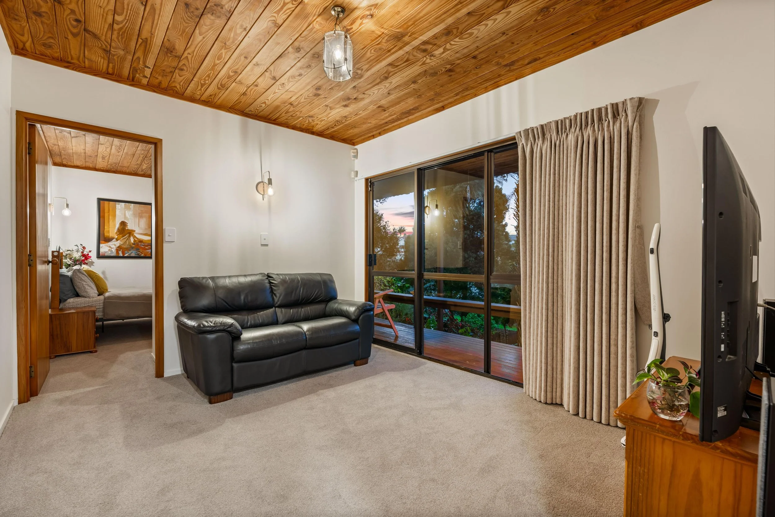 144 Wiseley Road 23.jpg