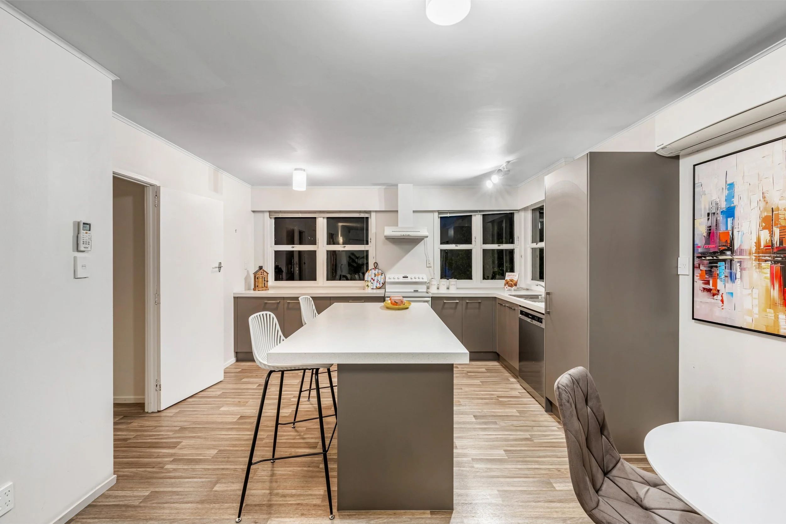 2-111 Hobsonville Road 10.jpg