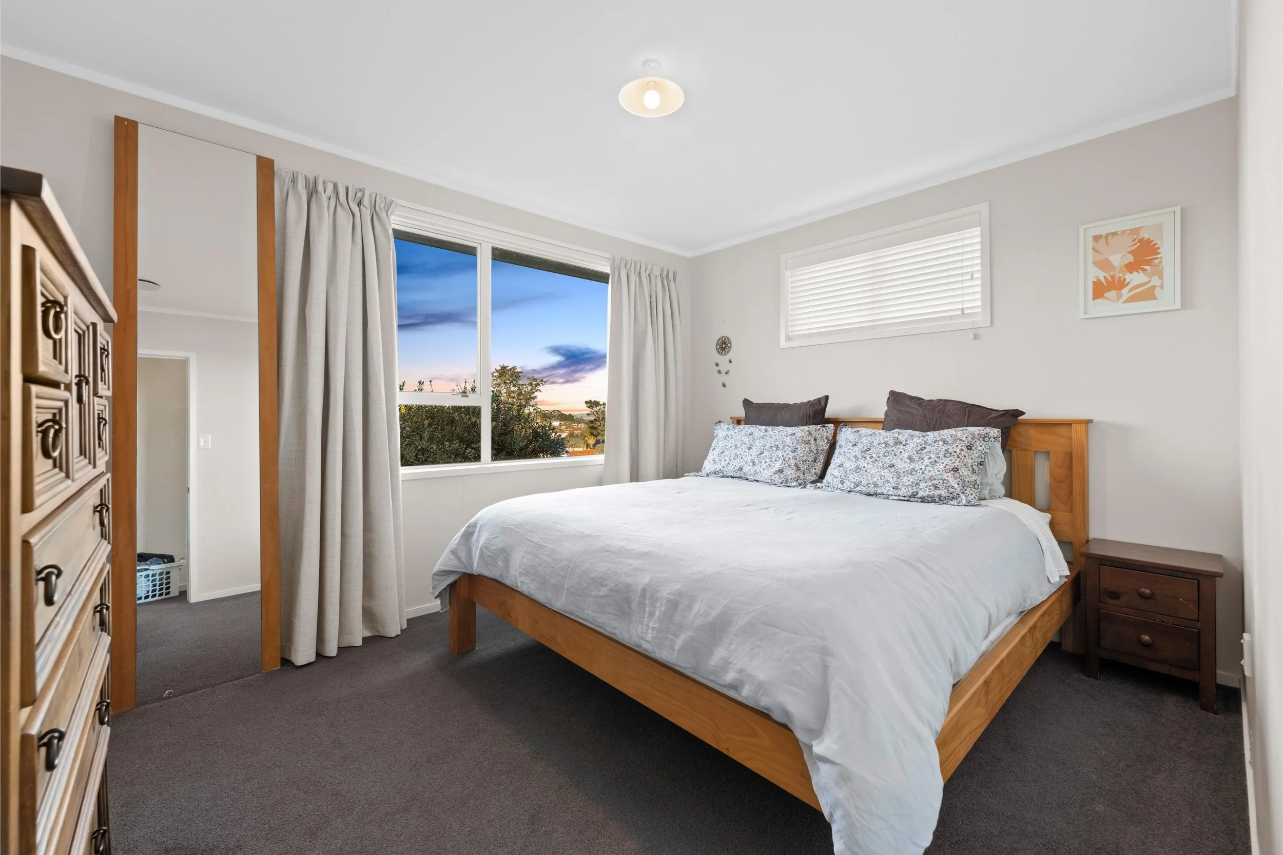 1-30 Elizabeth Drive 12.jpg