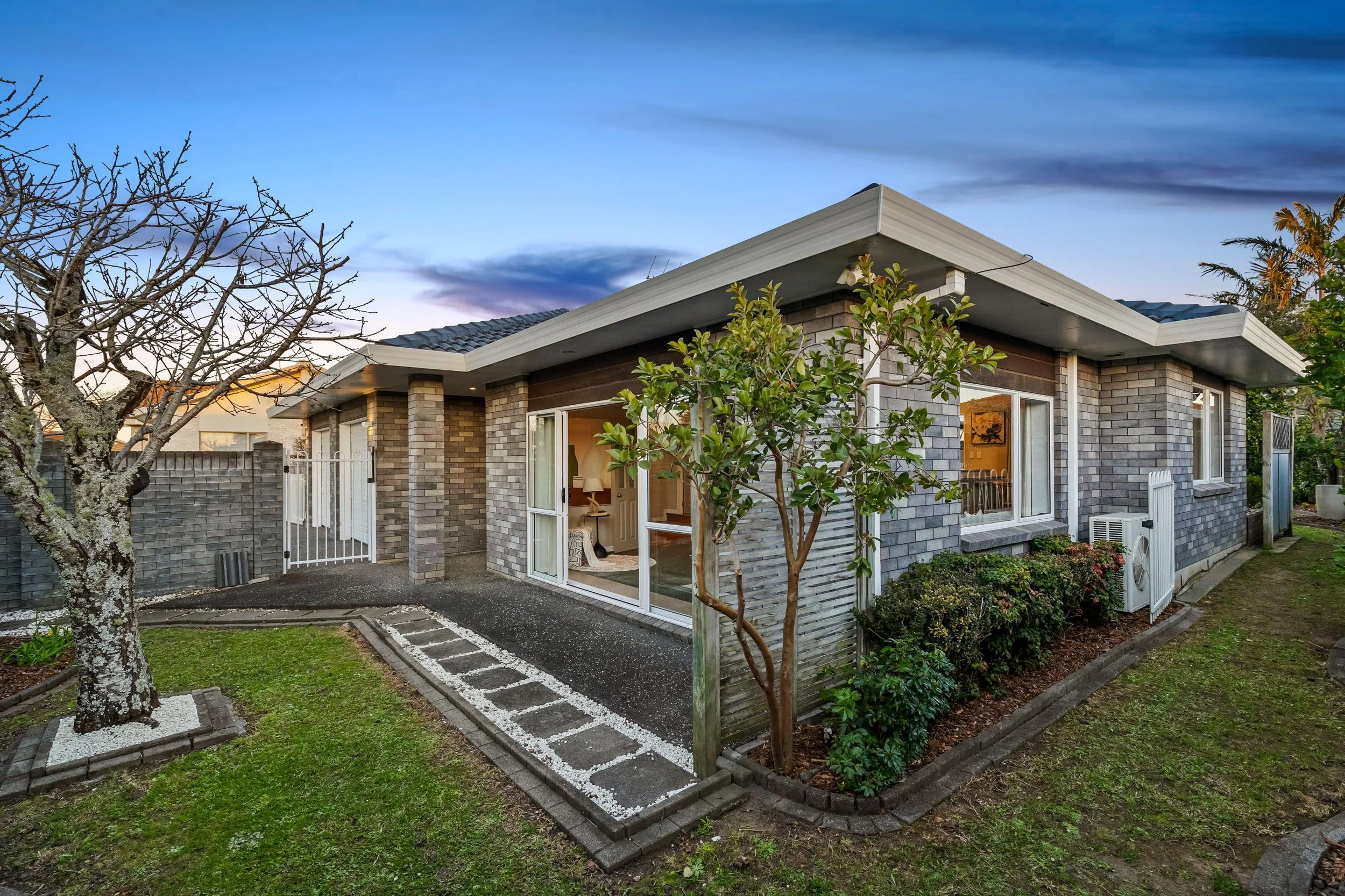 12 Suncrest Drive 22.jpg