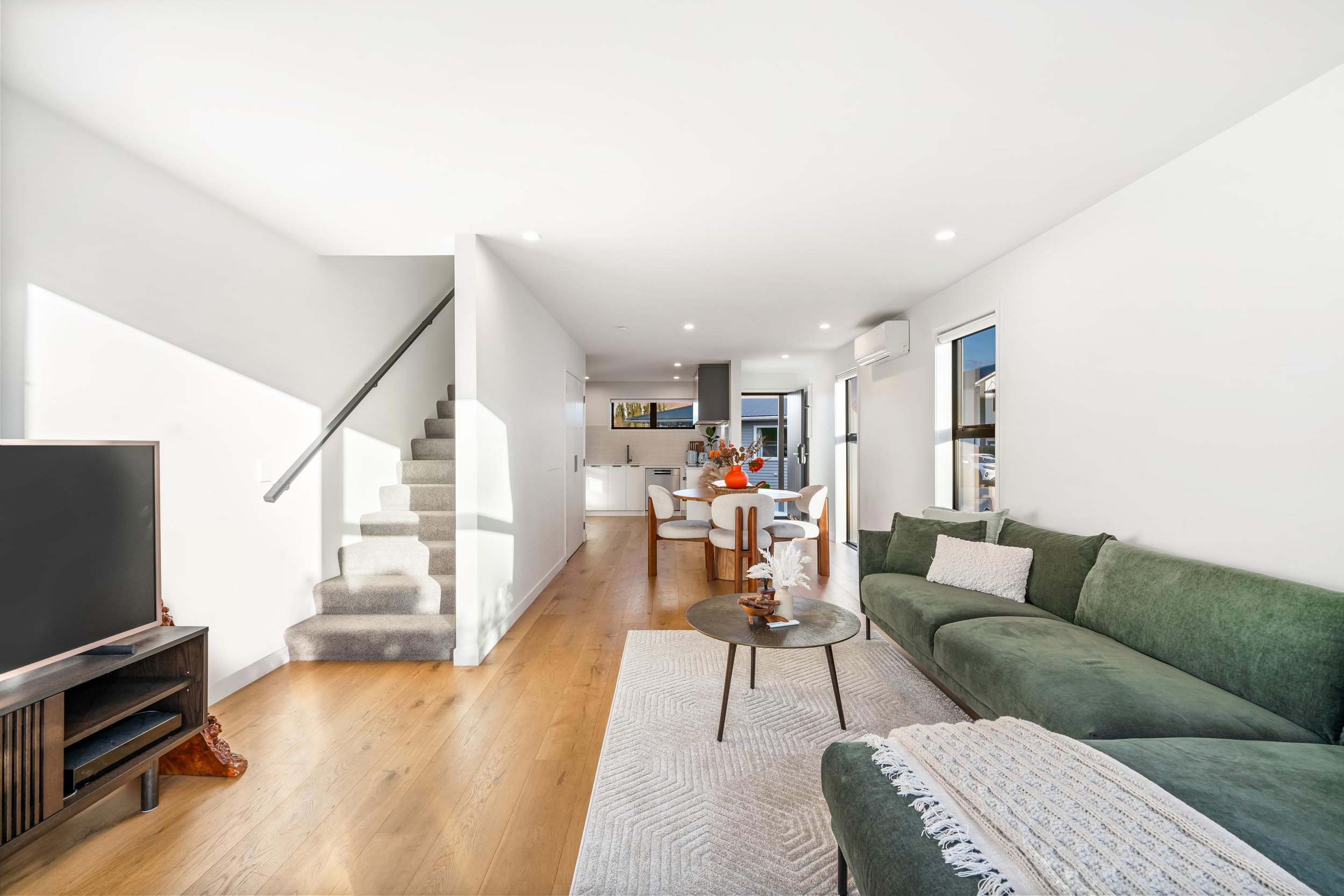 3-111 Hobsonville Road 9.jpg