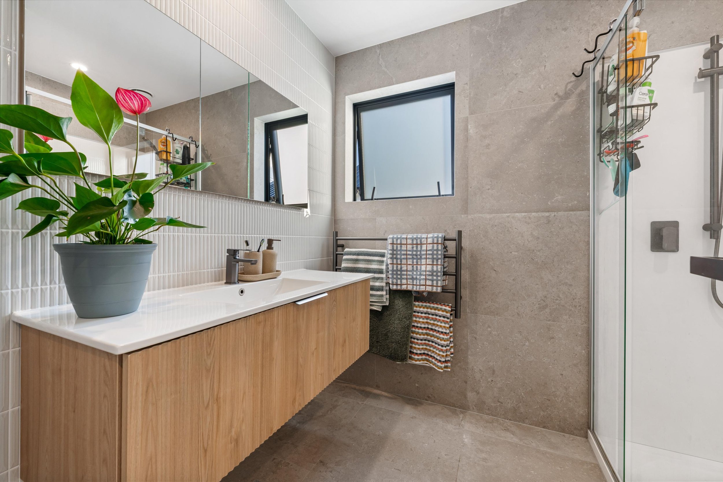 3-111 Hobsonville Road 18.jpg
